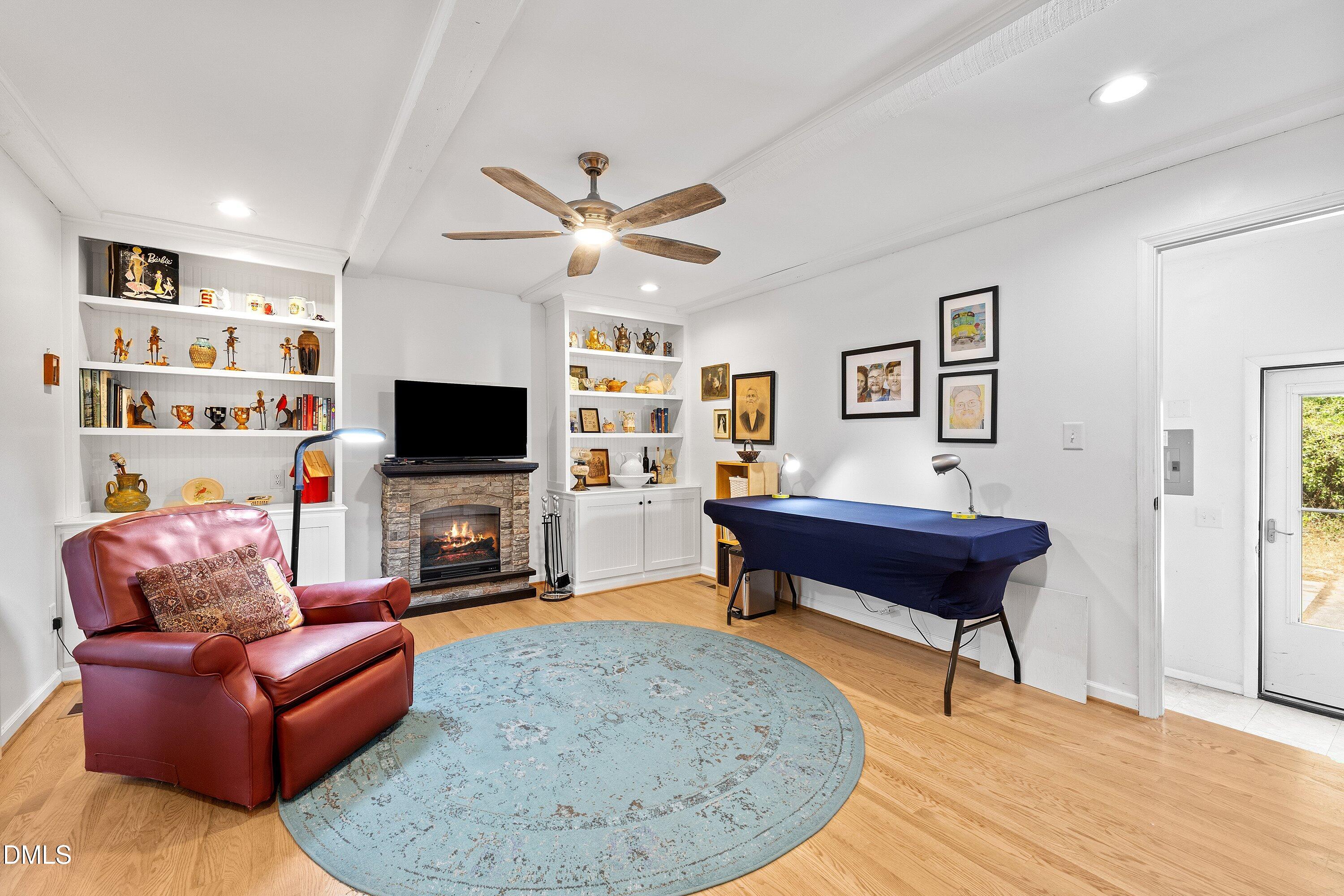 1445 Sedwick Road