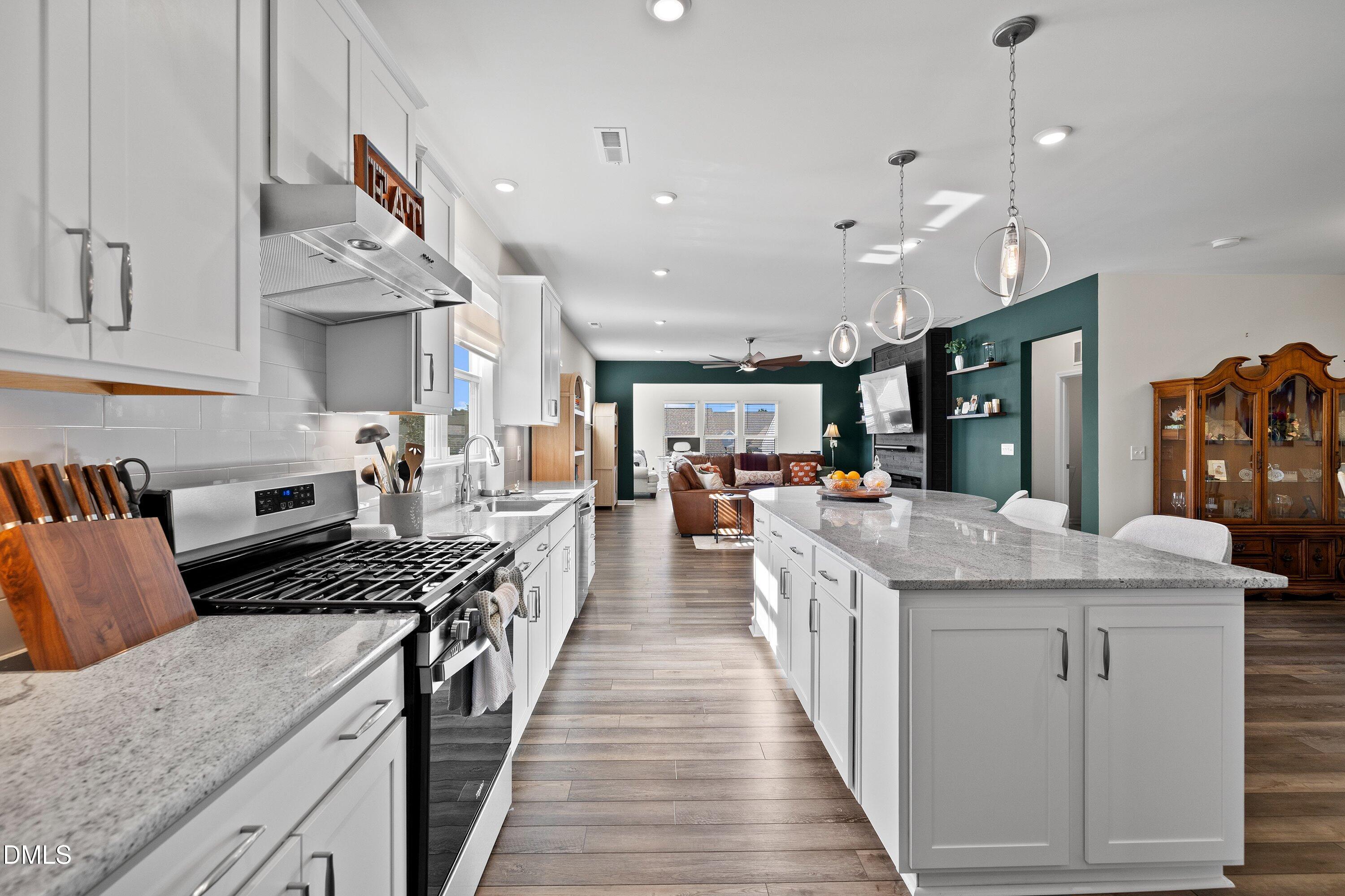 2501 Friars Head Court