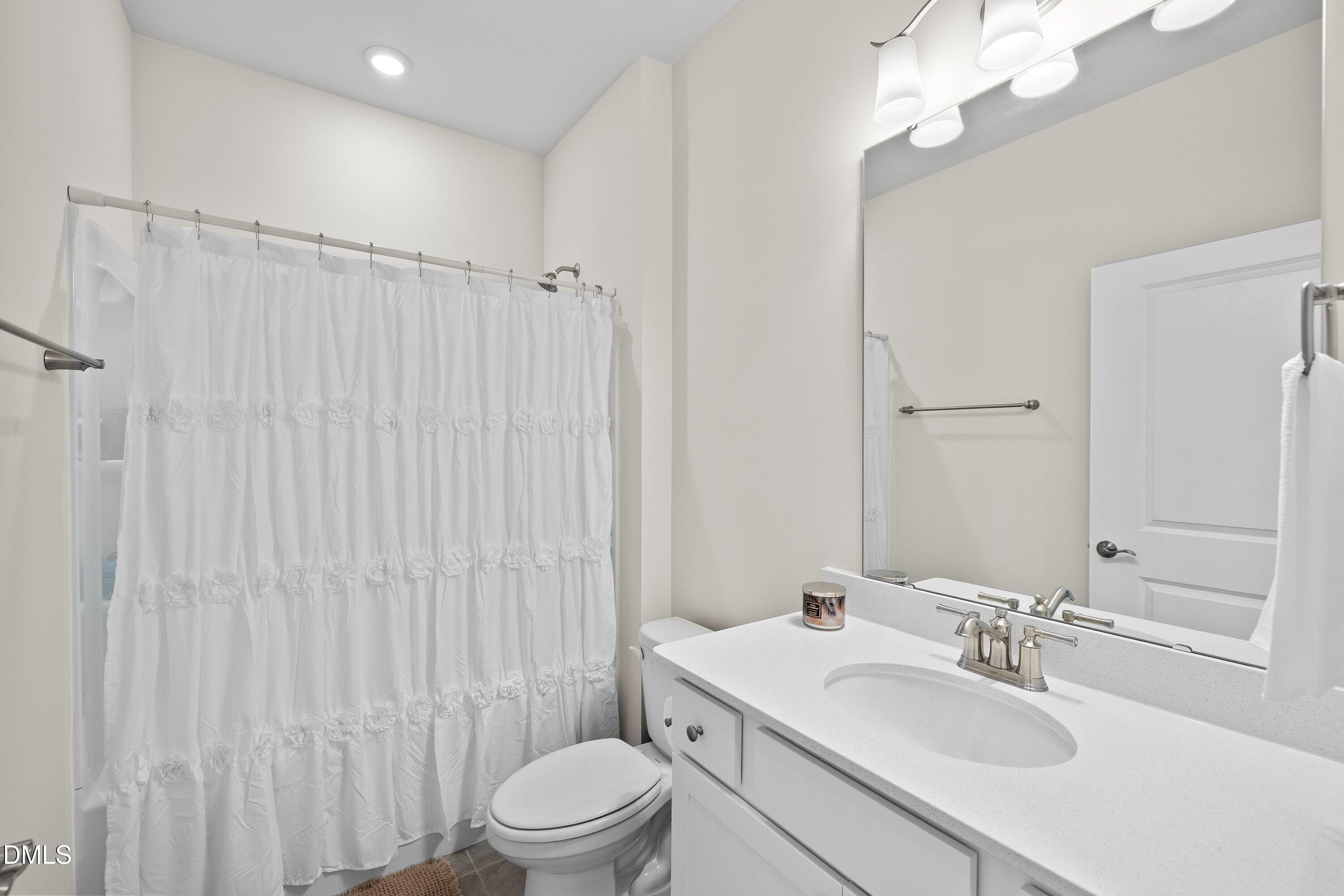 2501 Friars Head Court