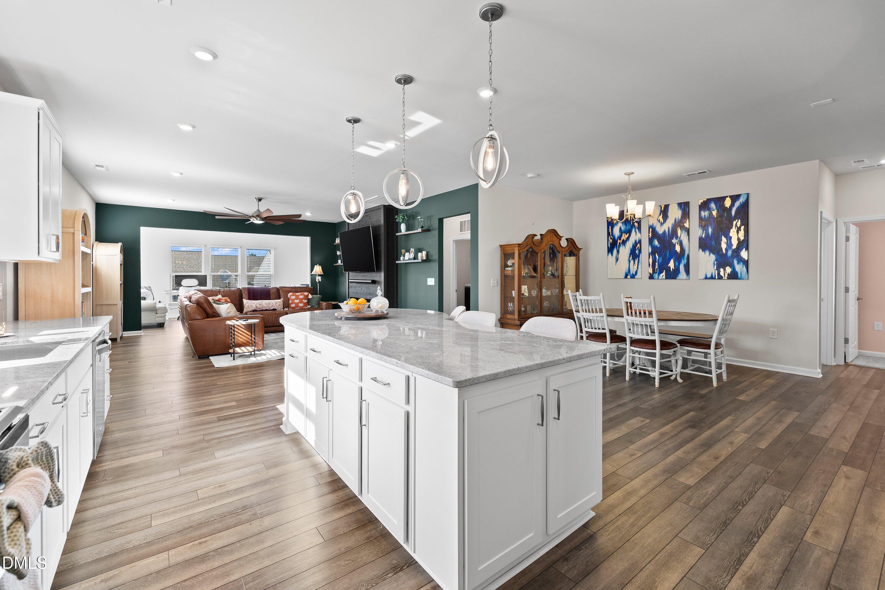 2501 Friars Head Court