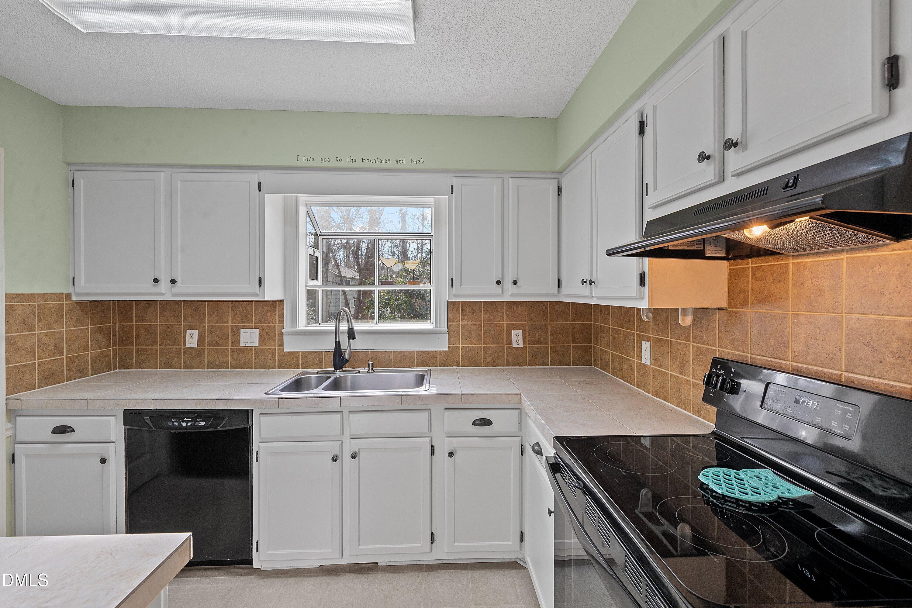 303 Trappers Run Drive