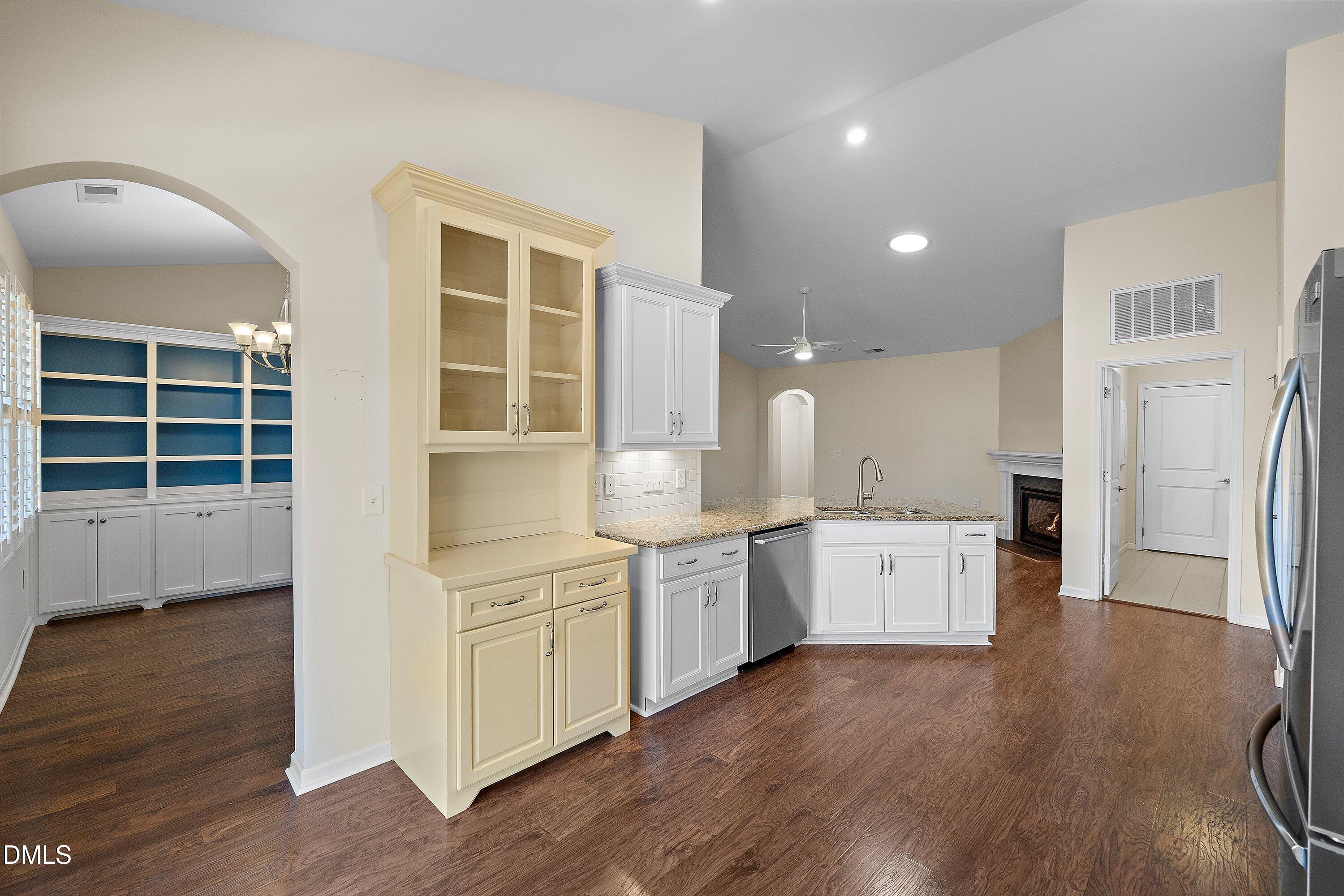 2229 Longmont Drive