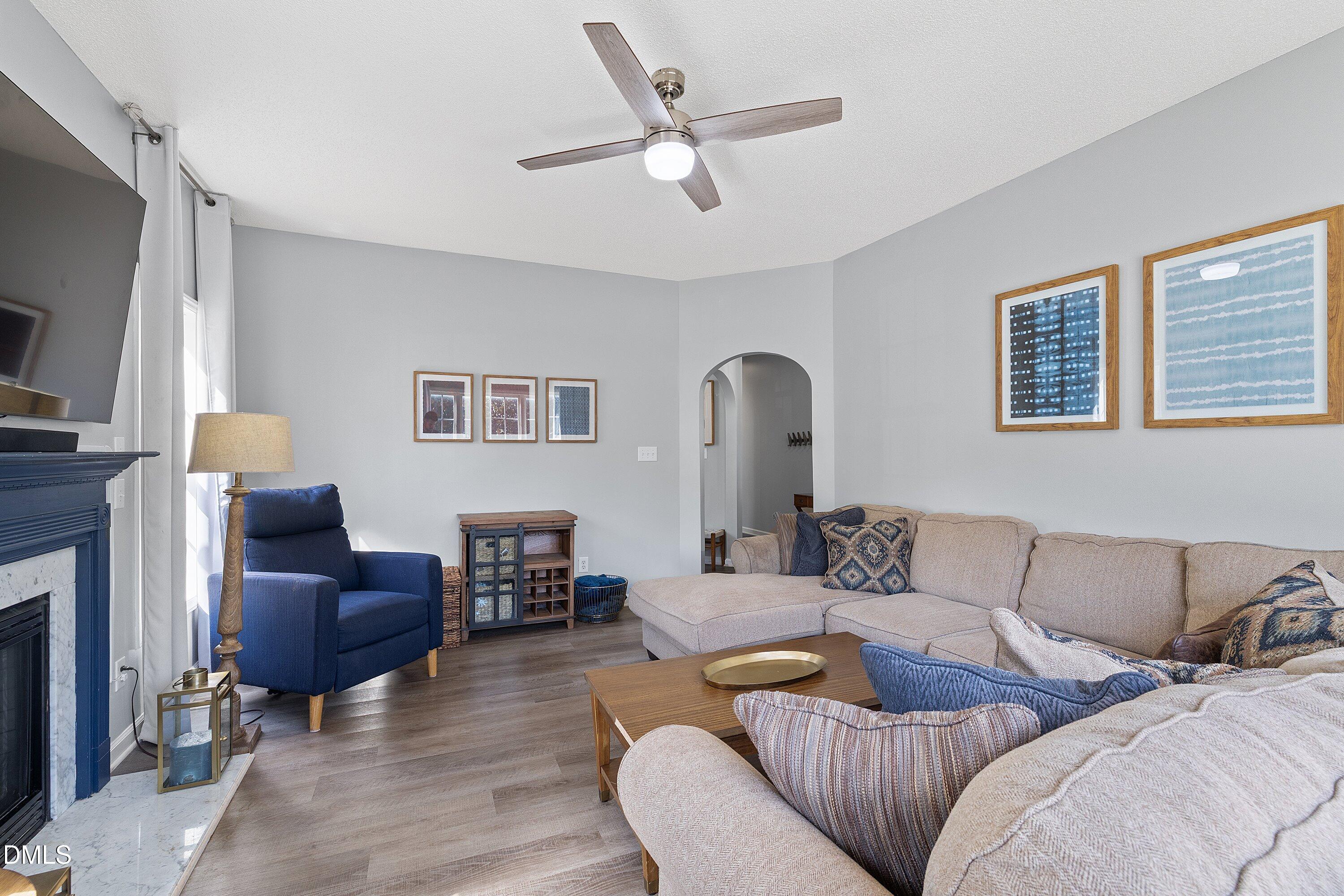 2528 Laurel Falls Lane