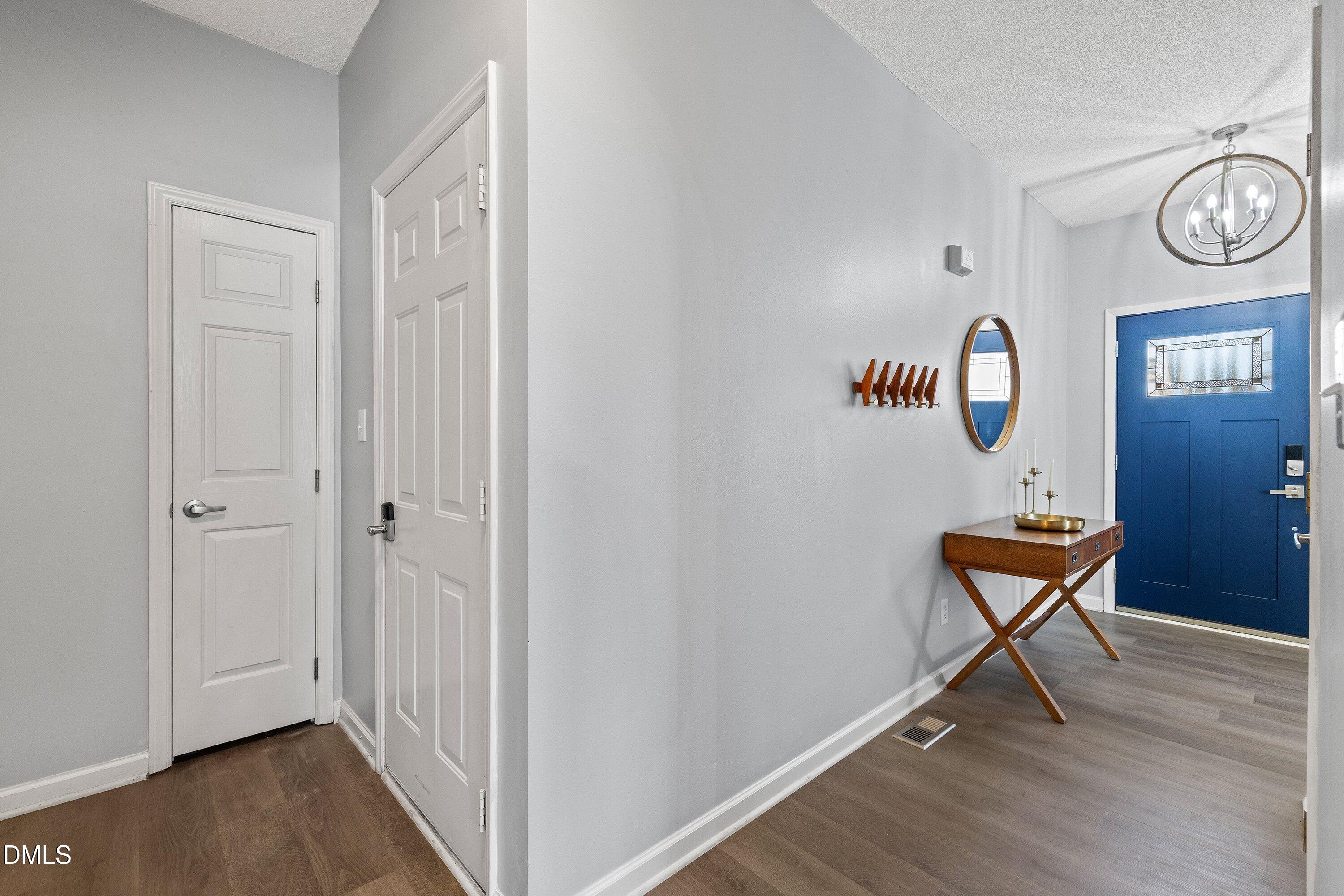 2528 Laurel Falls Lane