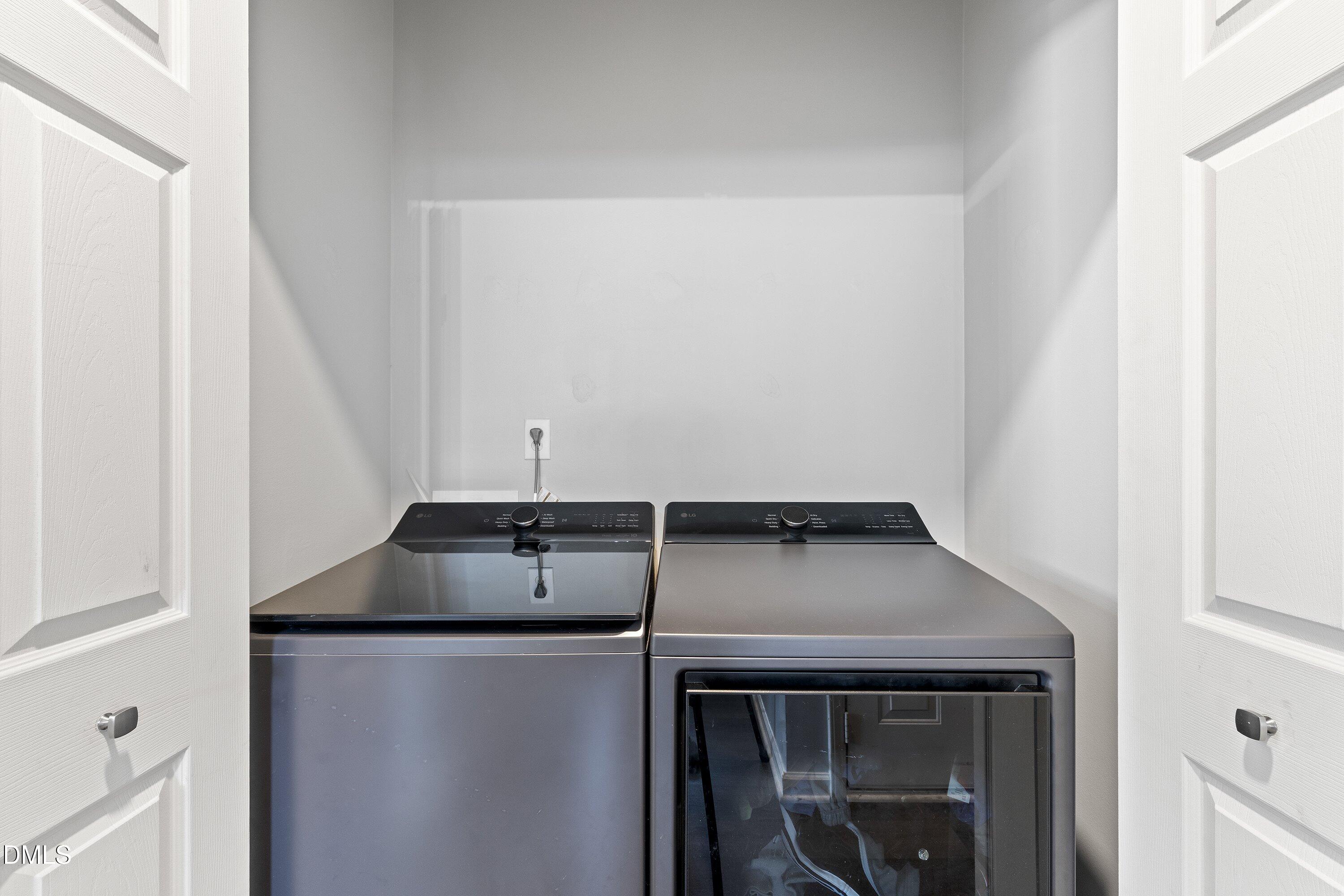 2528 Laurel Falls Lane