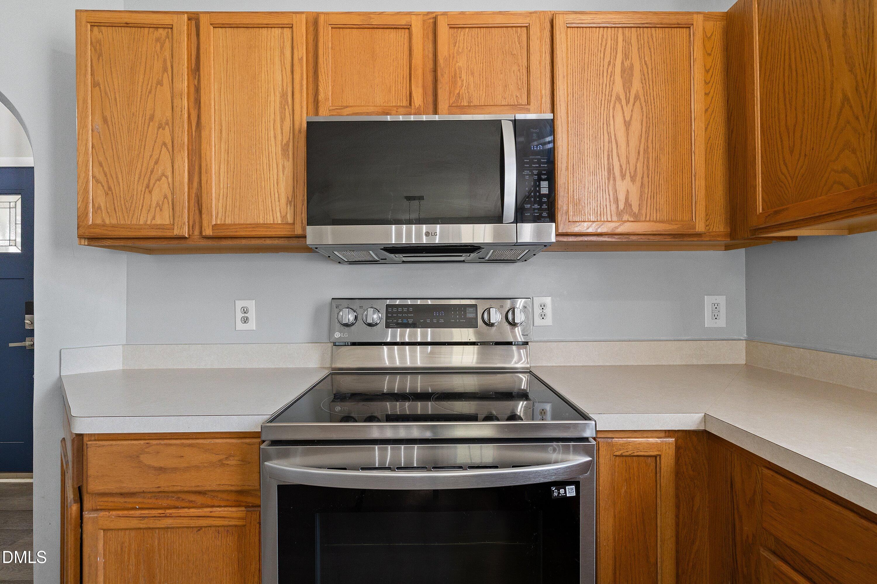 2528 Laurel Falls Lane