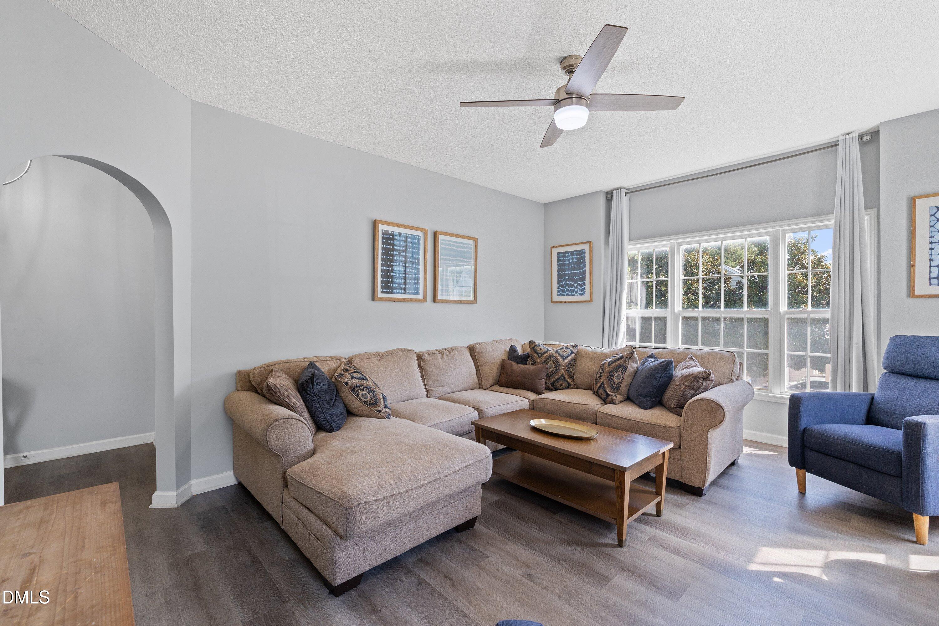 2528 Laurel Falls Lane