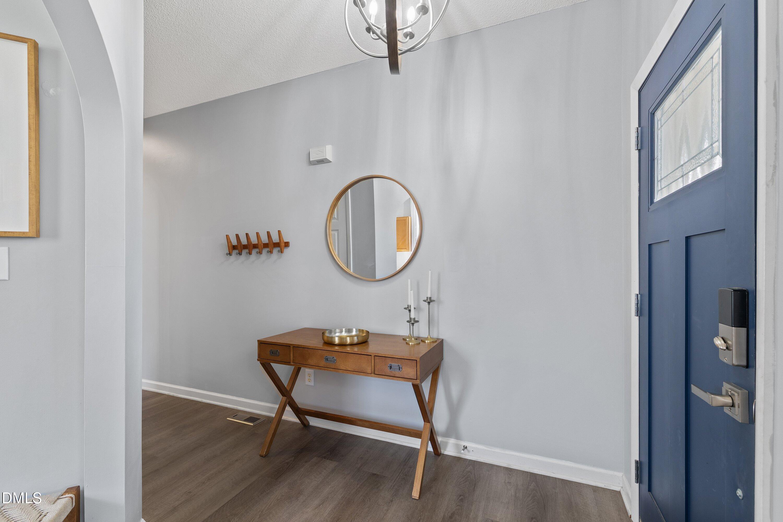 2528 Laurel Falls Lane