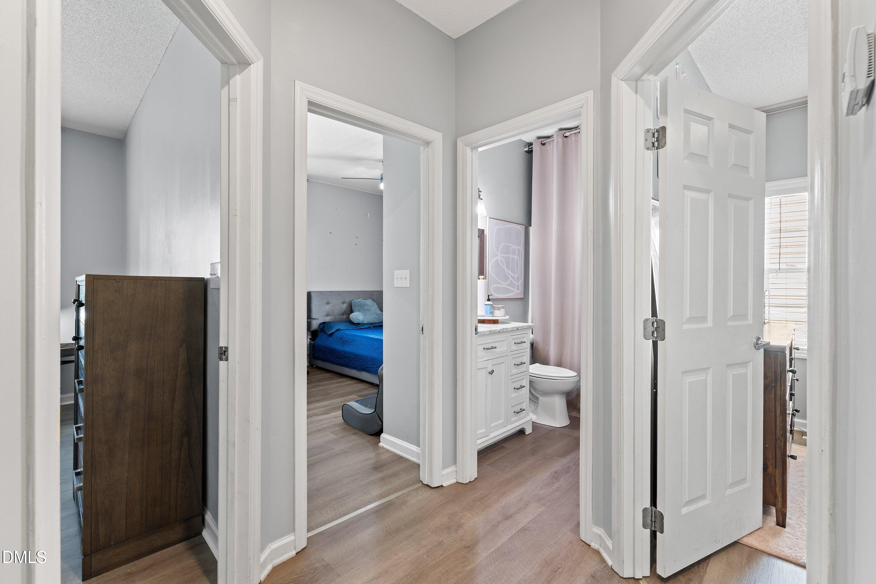 2528 Laurel Falls Lane