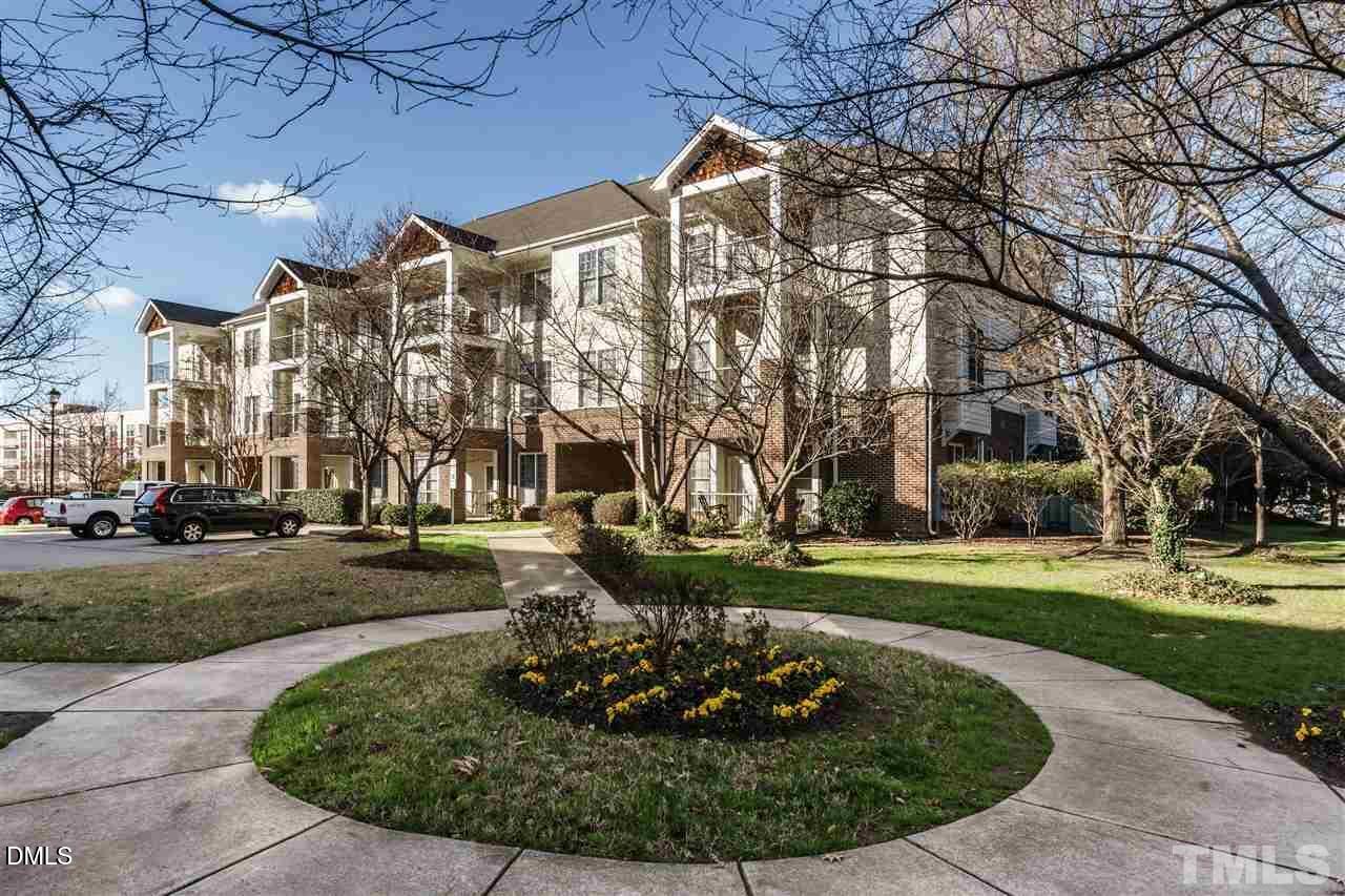 800 Moratuck Drive