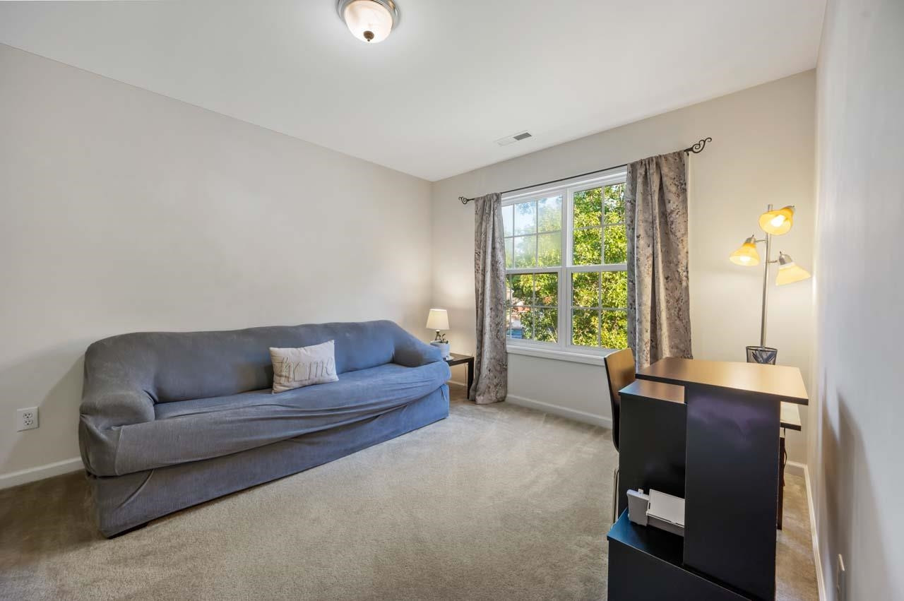 6868 Coopers Hawk Trail
