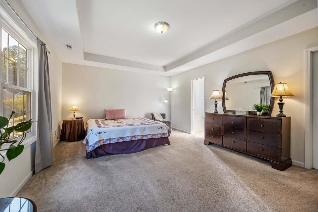6868 Coopers Hawk Trail