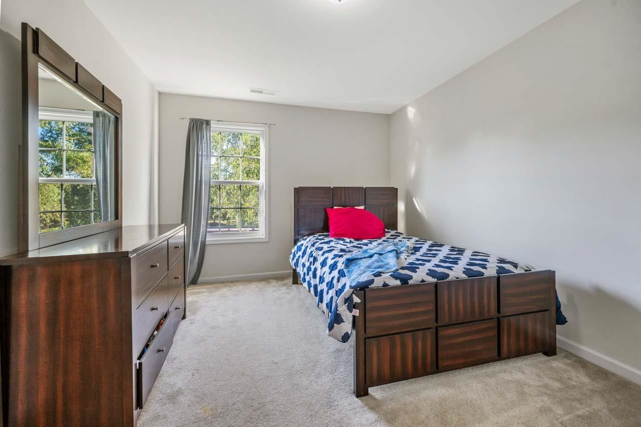 6868 Coopers Hawk Trail