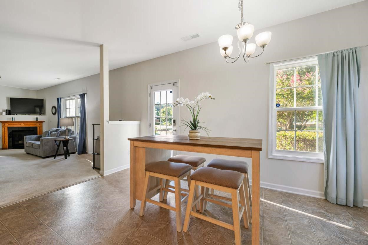 6868 Coopers Hawk Trail