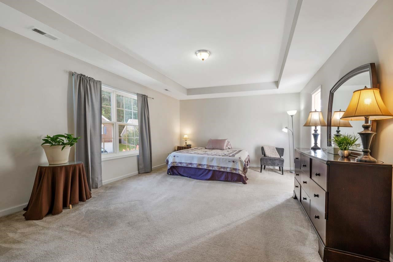 6868 Coopers Hawk Trail