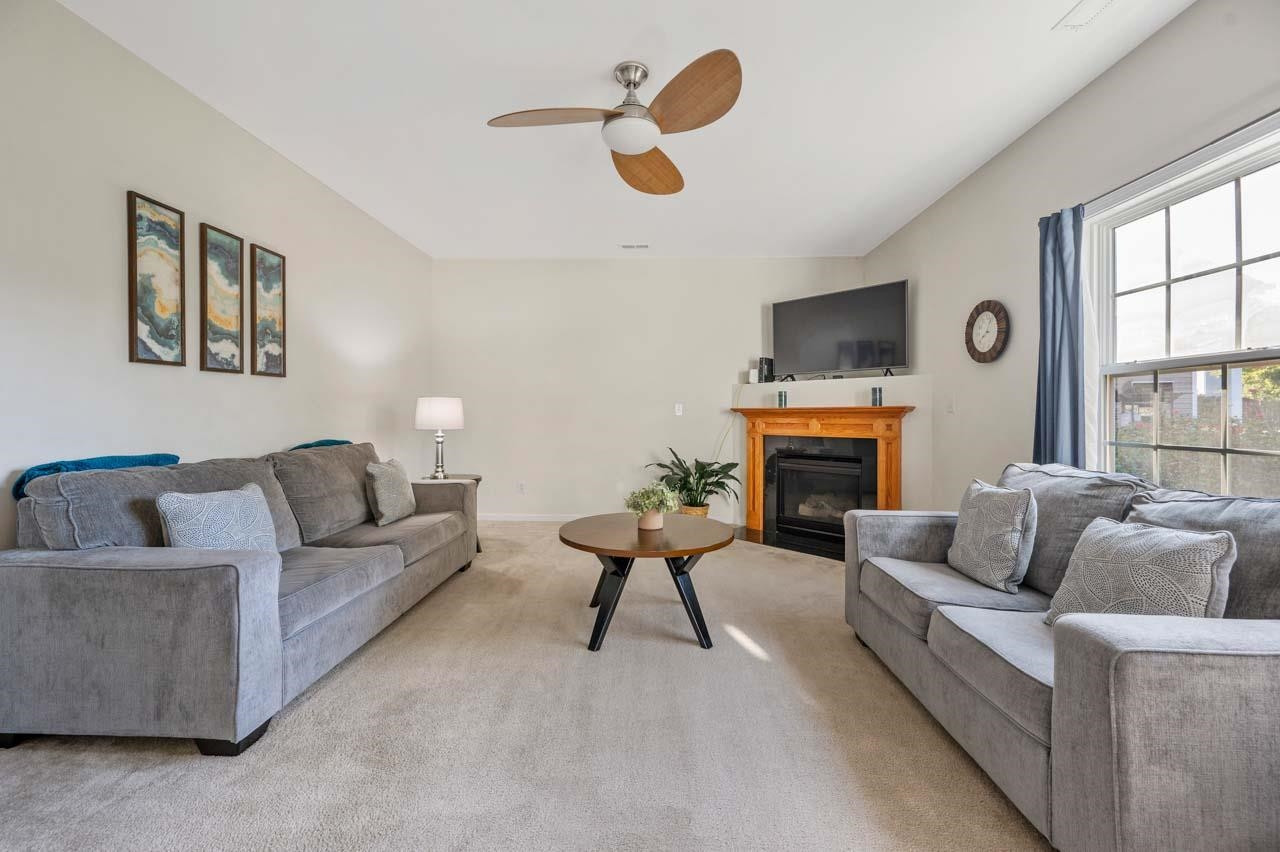 6868 Coopers Hawk Trail