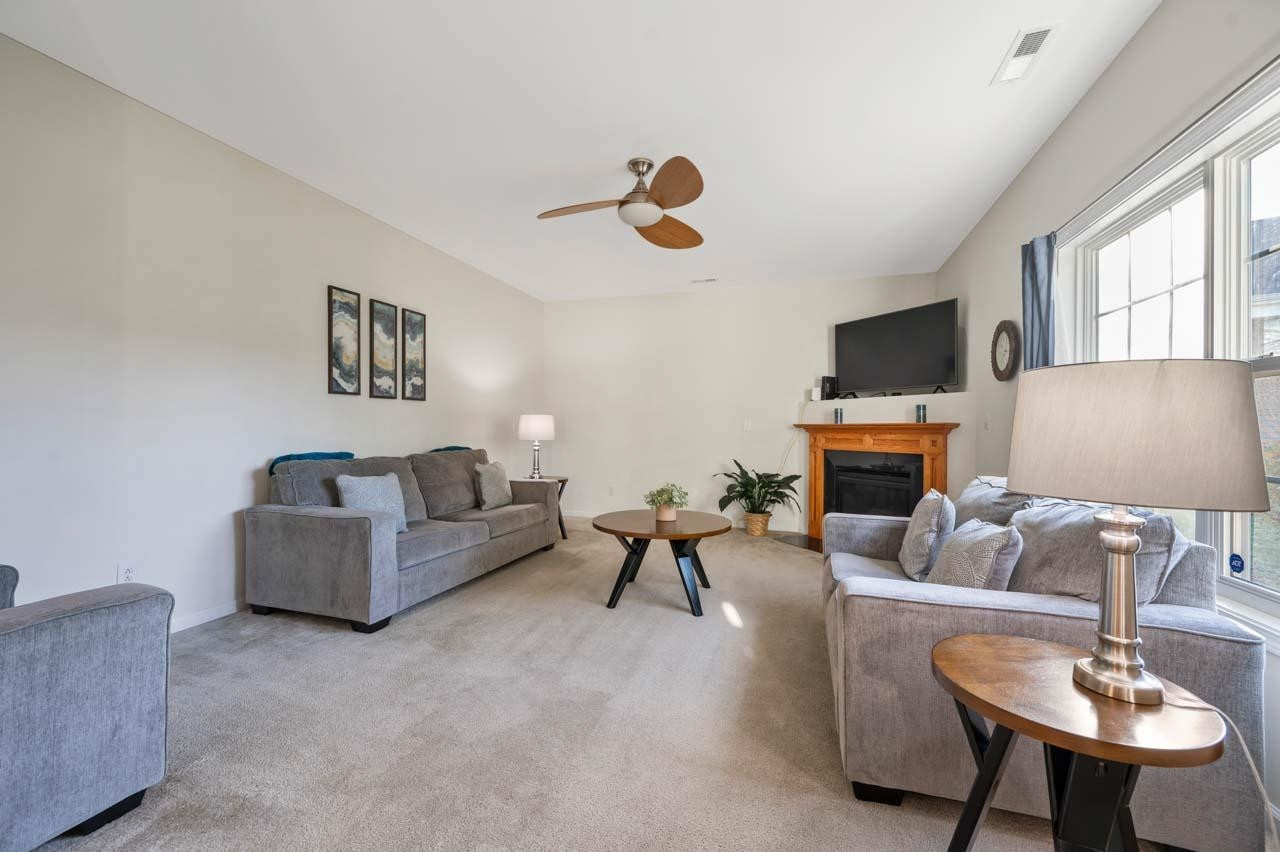 6868 Coopers Hawk Trail