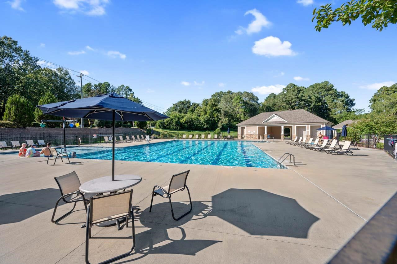 413 Spruce Pine Trail