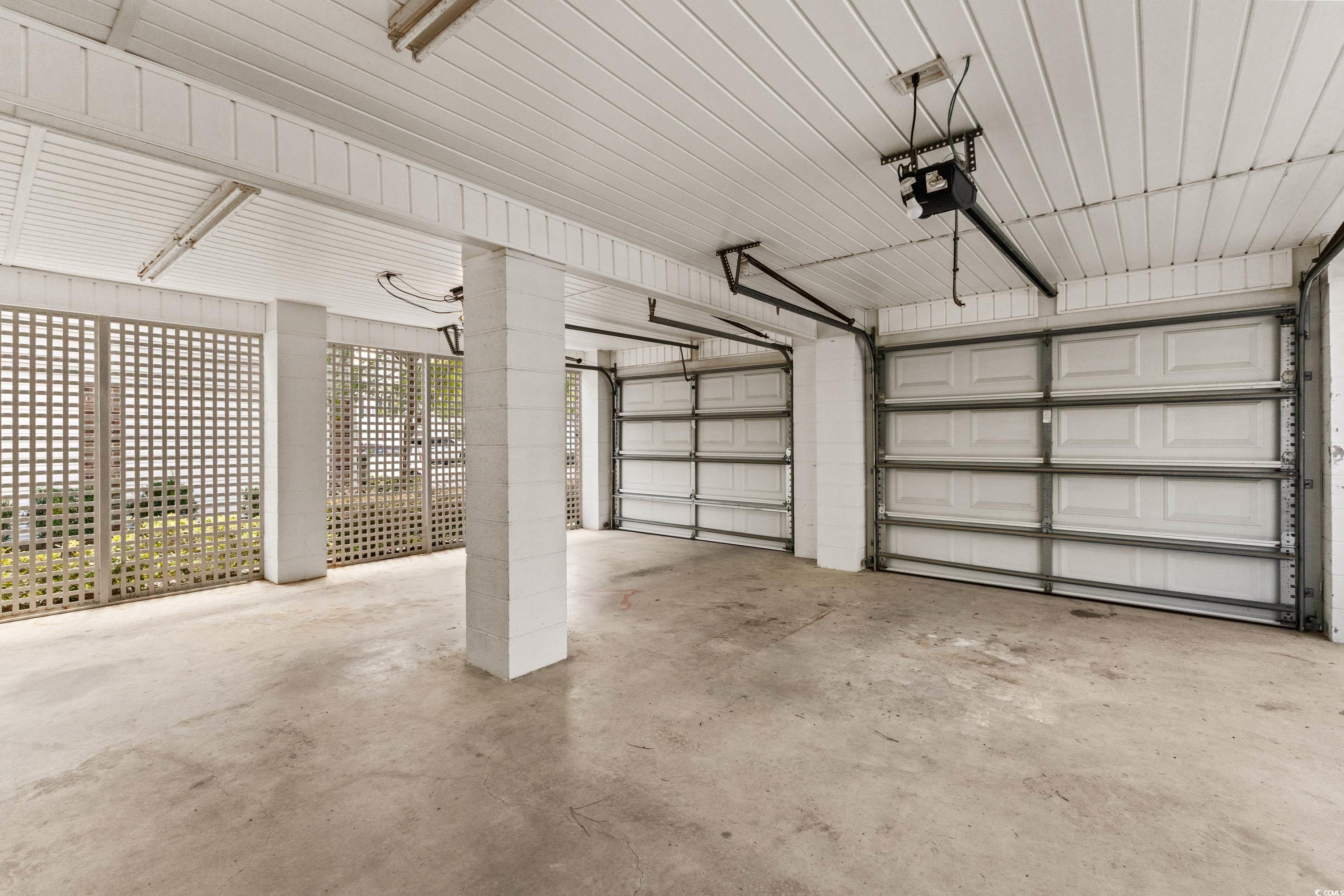 1372 Cottage Dr.