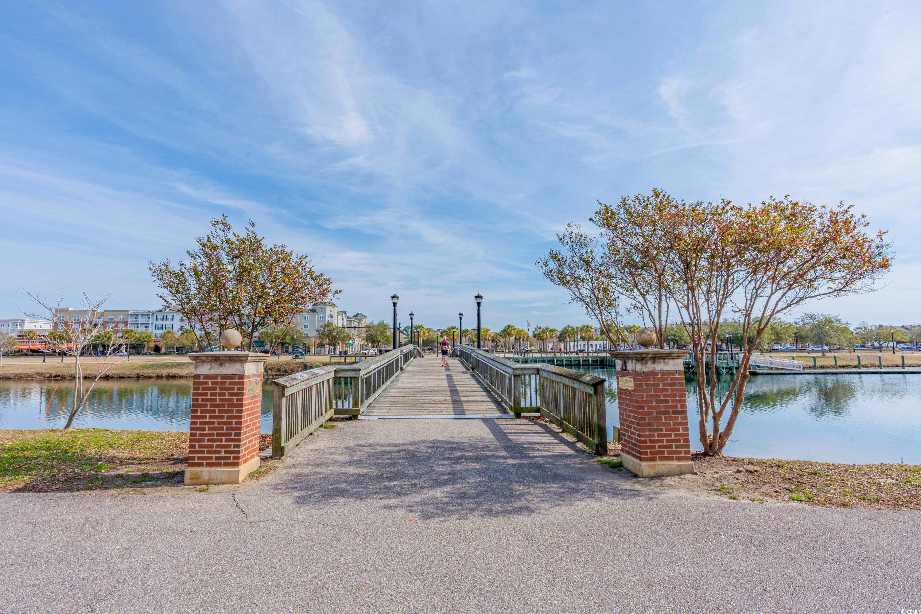 1372 Cottage Dr.