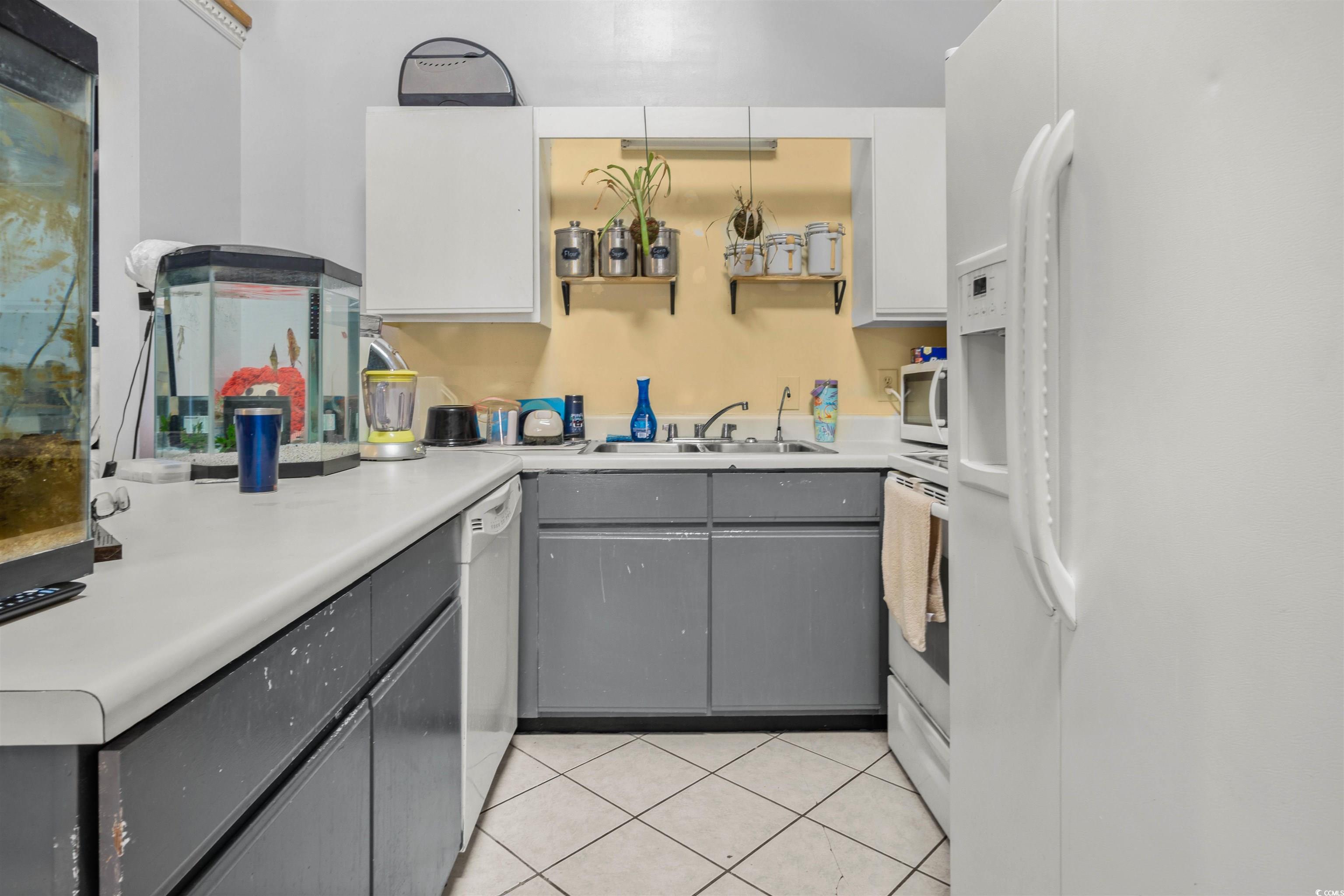 3700 Golf Colony Lane Unit: 6-H