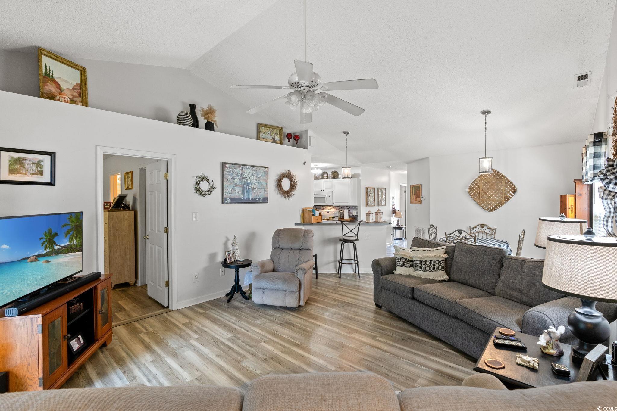 135-A Country Manor Dr. Unit: A