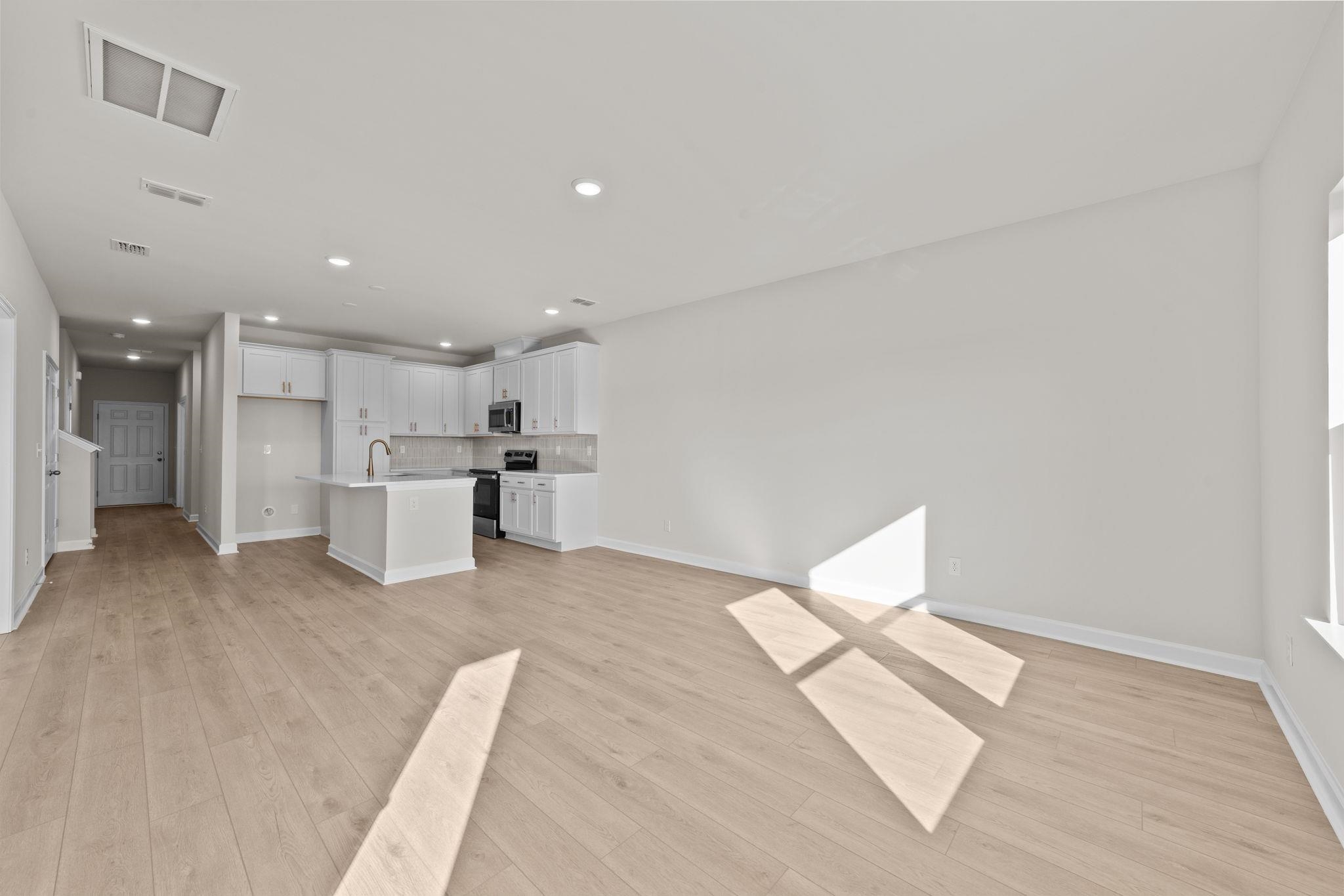 738 Ebb Tide Rd. Unit: 107