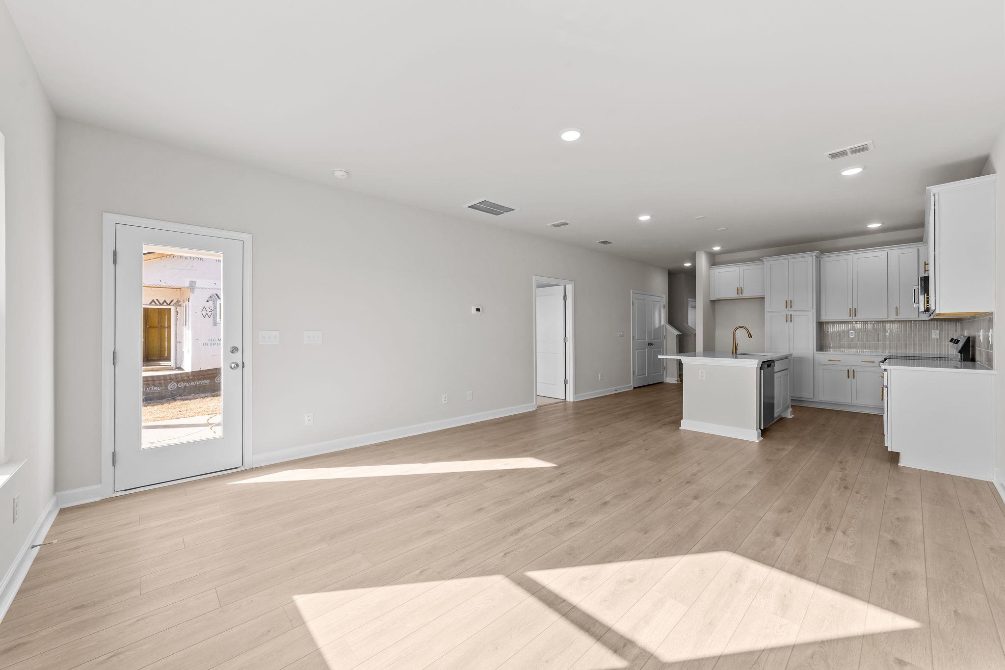 738 Ebb Tide Rd. Unit: 107