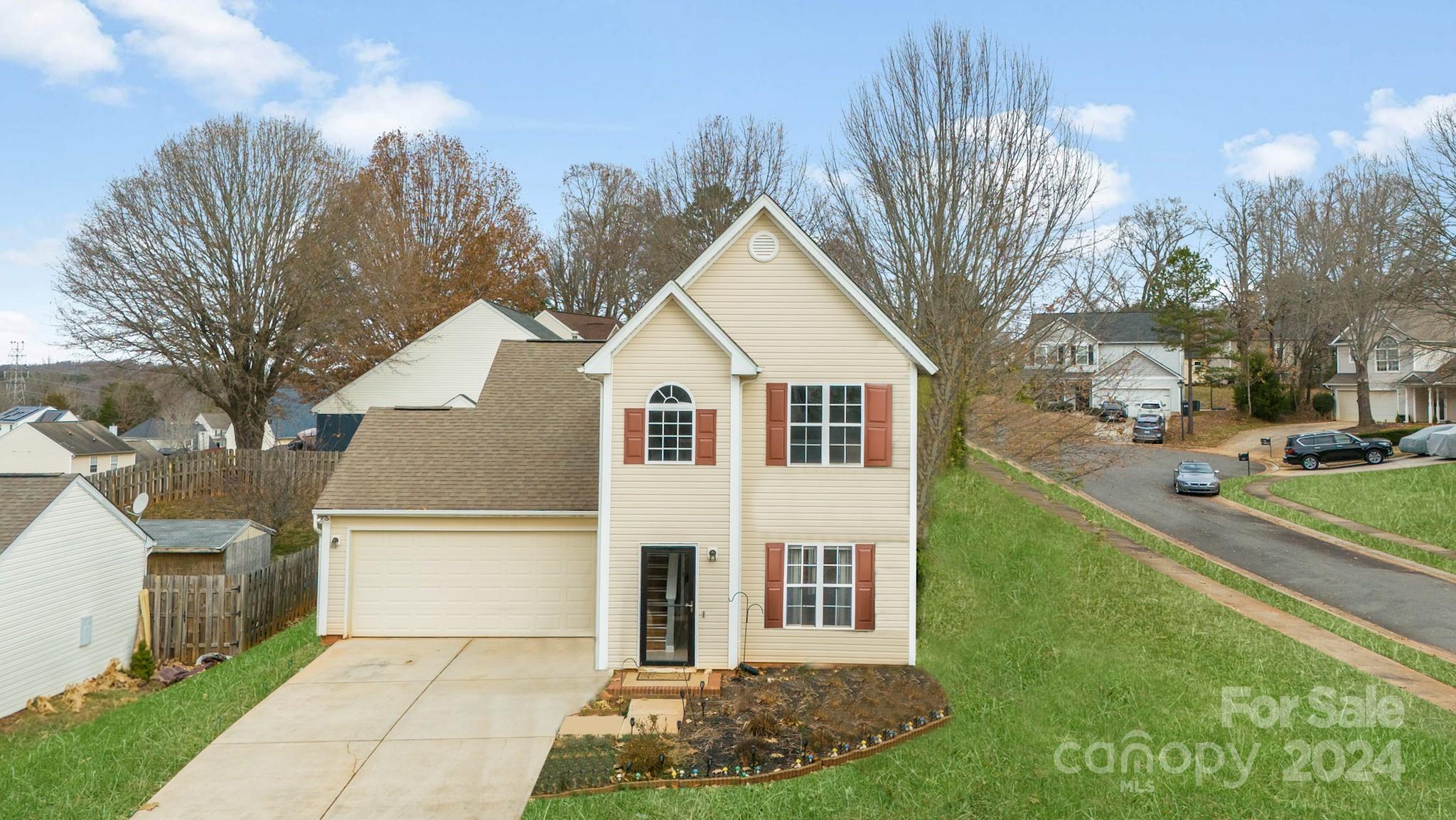 7633 Shiny Meadow Lane