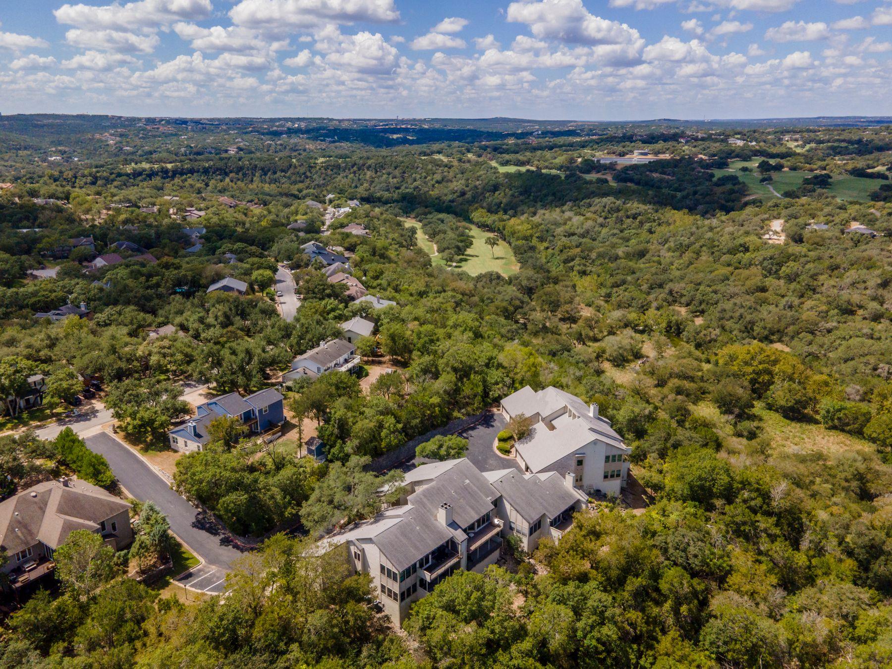 1520 Ben Crenshaw WAY # 219