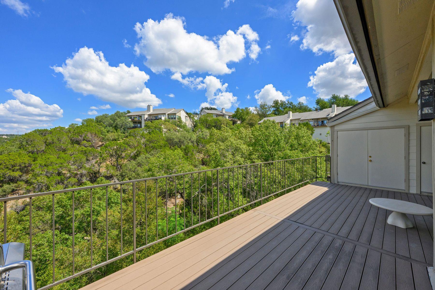 1520 Ben Crenshaw WAY # 219