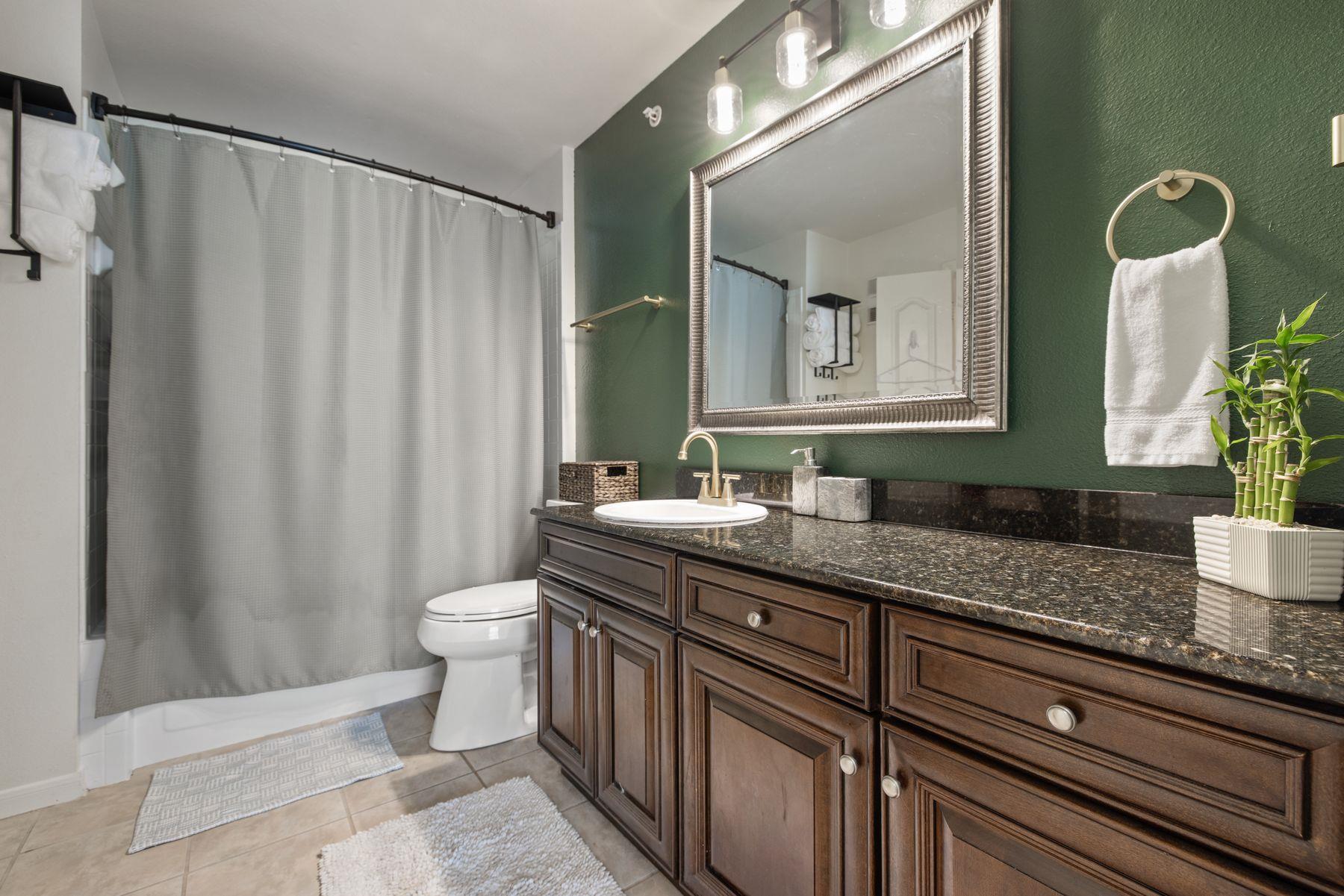 6000 Shepherd Mountain CV # 302