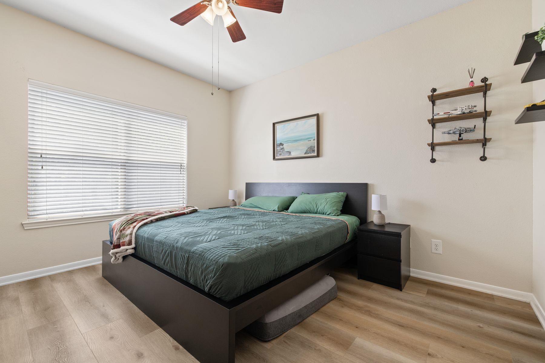 6000 Shepherd Mountain CV # 302