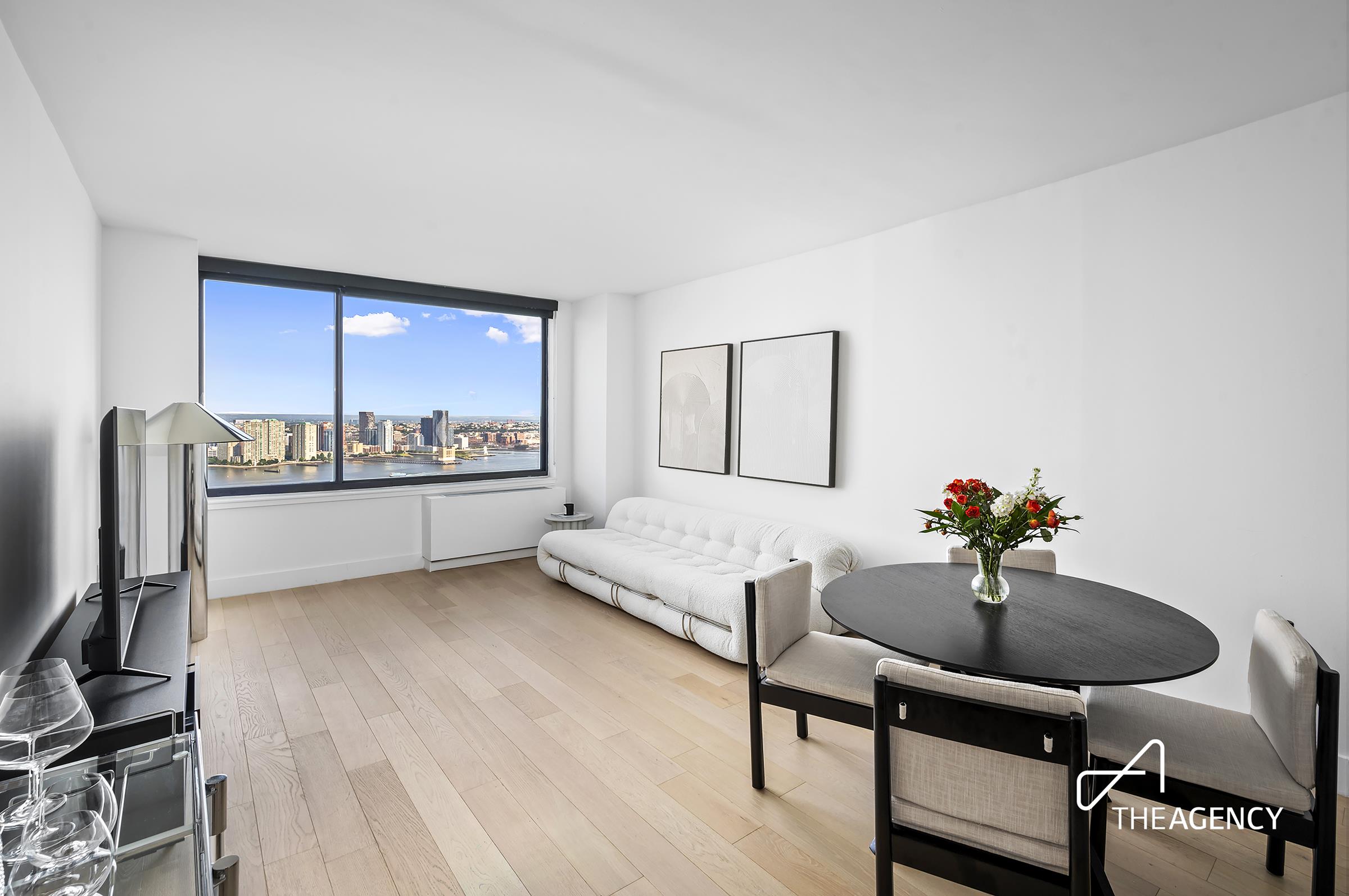 41 River Terrace 3907