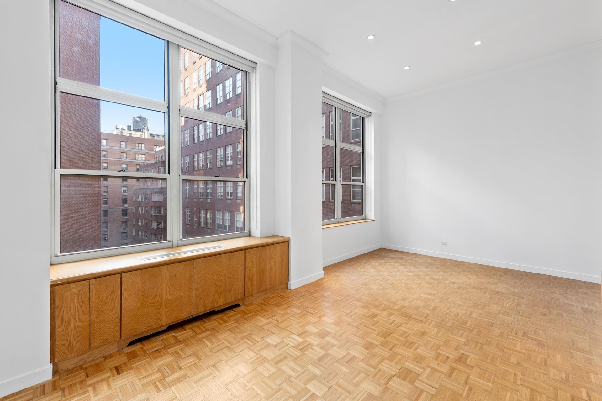 120 E 87TH Street R10I