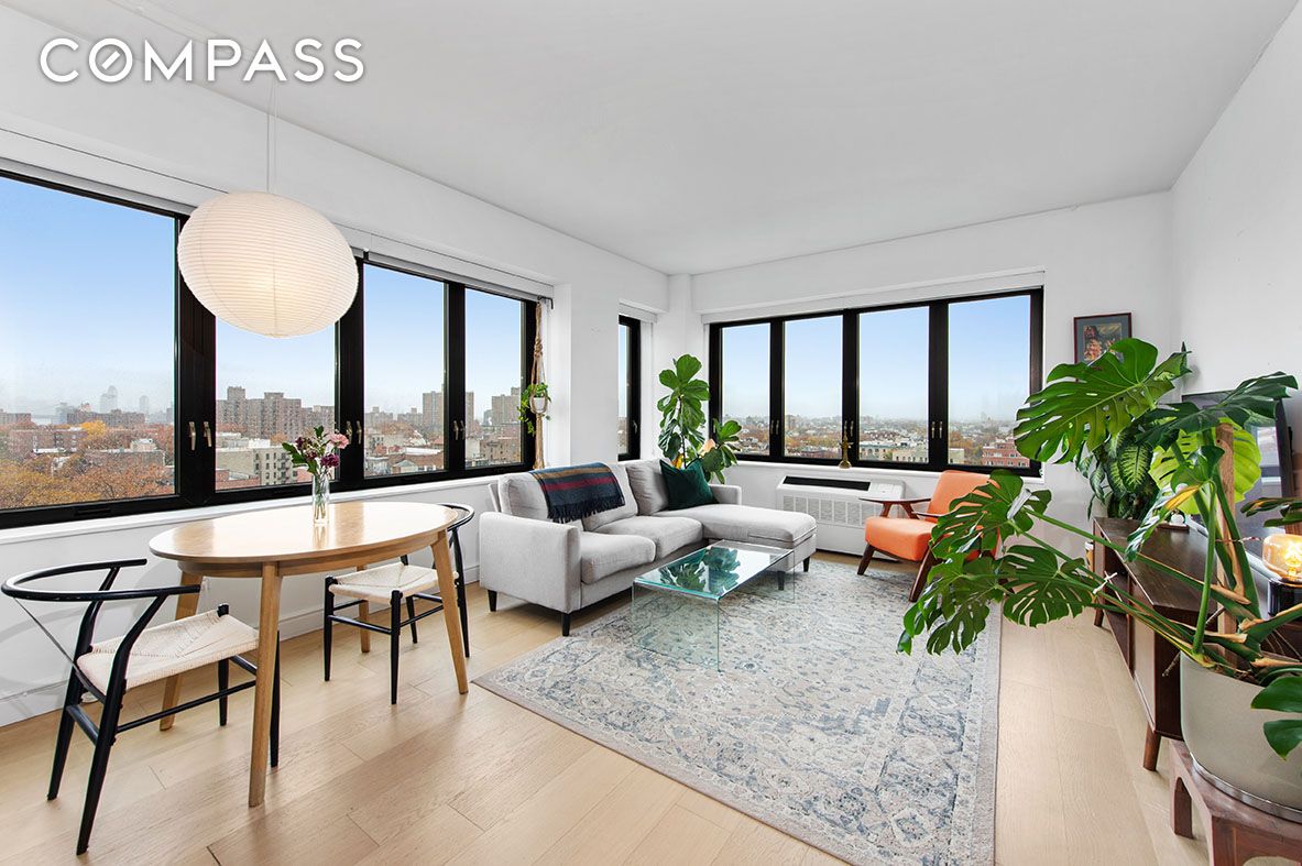 475 Clermont Avenue 1132