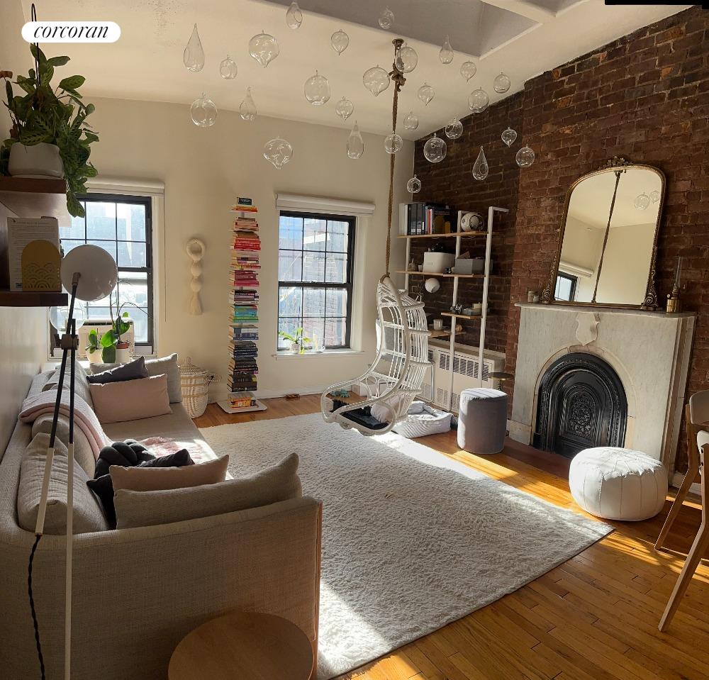 264 W 23rd Street 4B