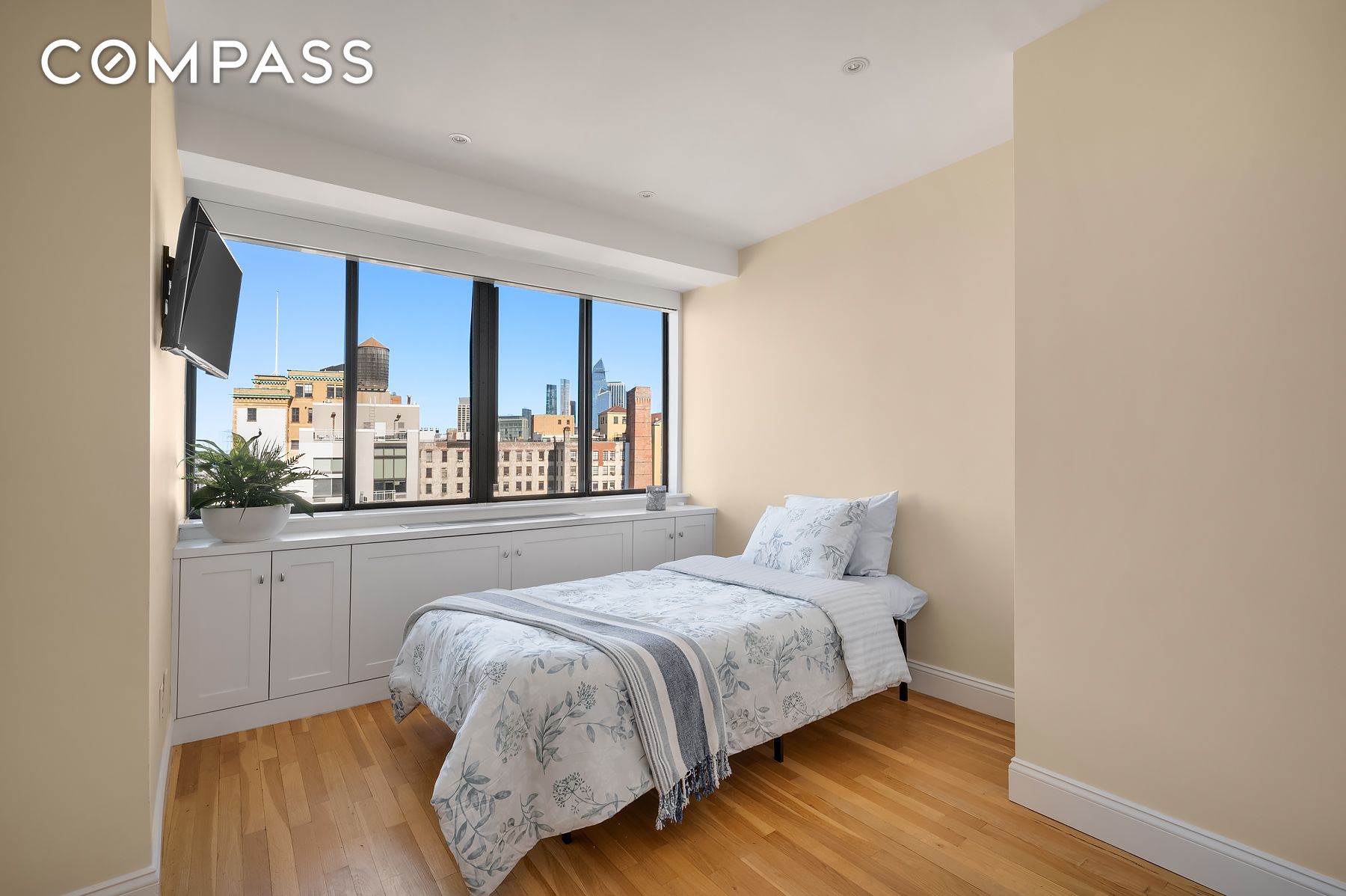 366 W 11th Street PHF