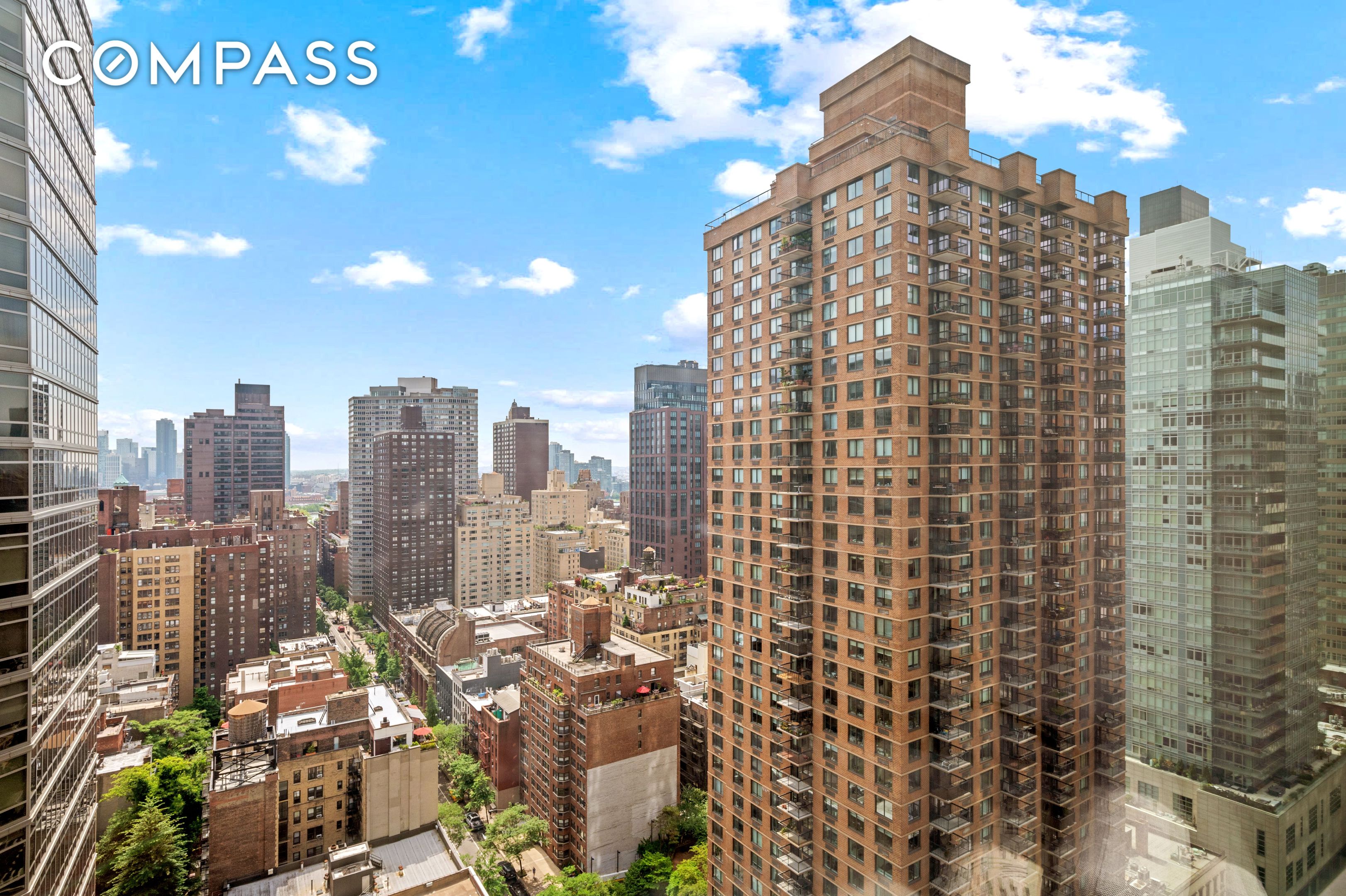 245 E 54th Street 26JK