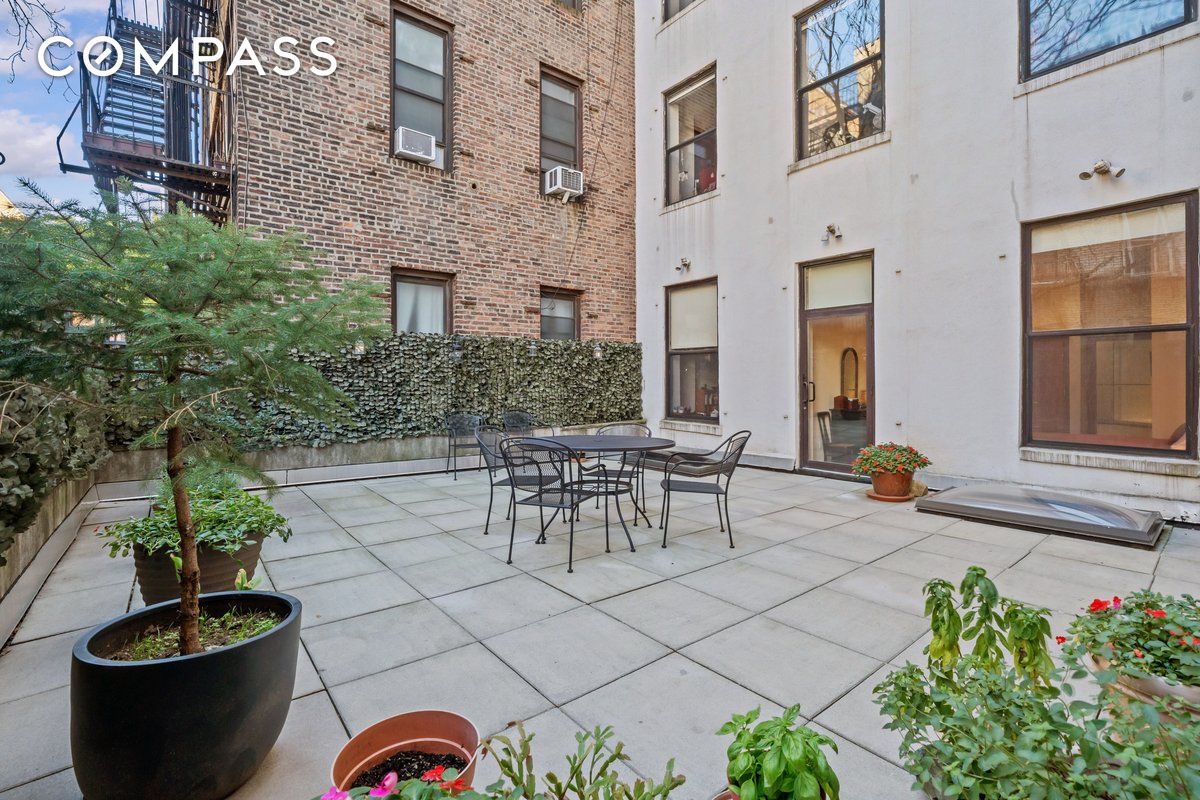 133 W 14th Street 3