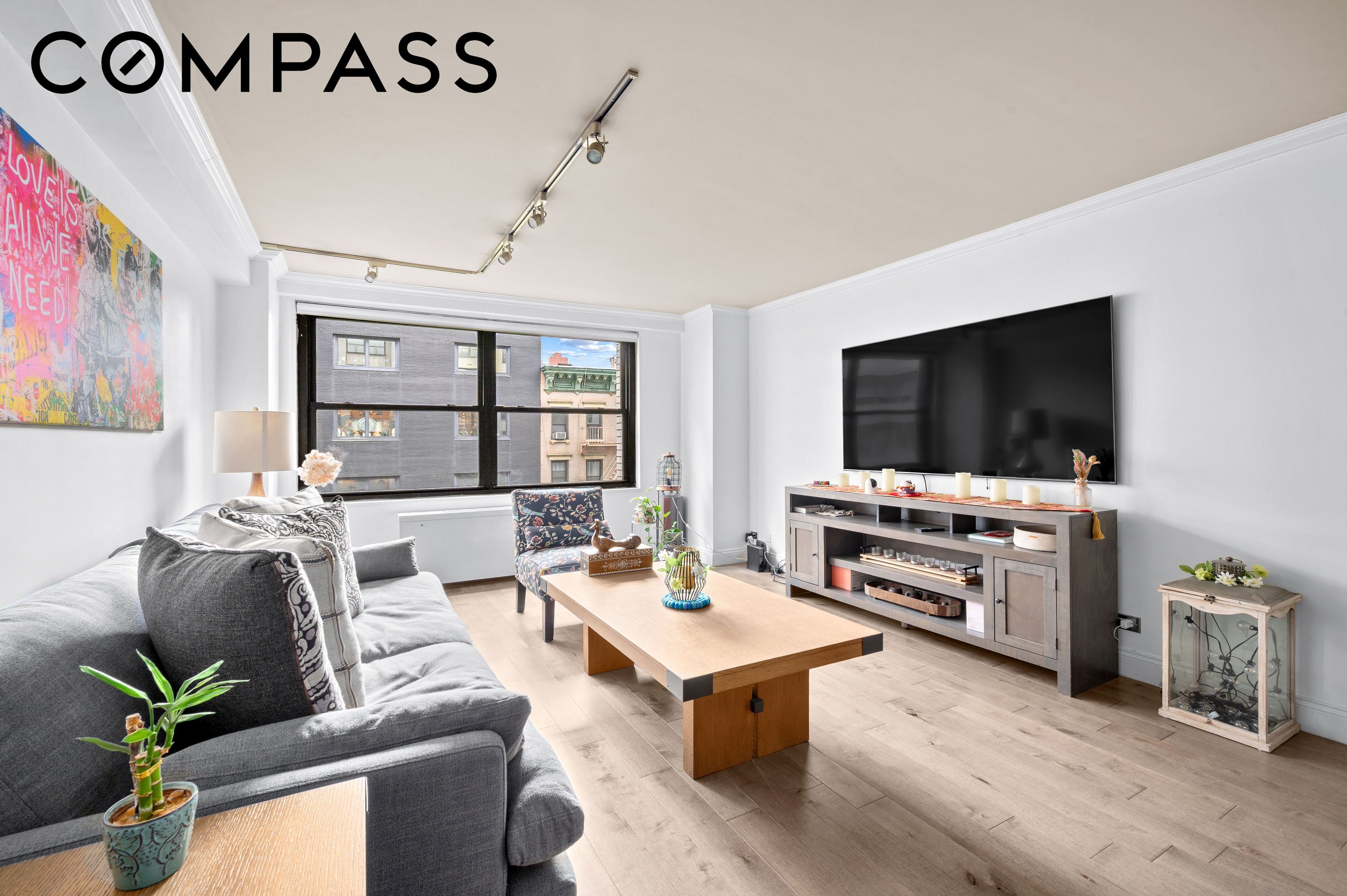 225 E 57th Street 5S