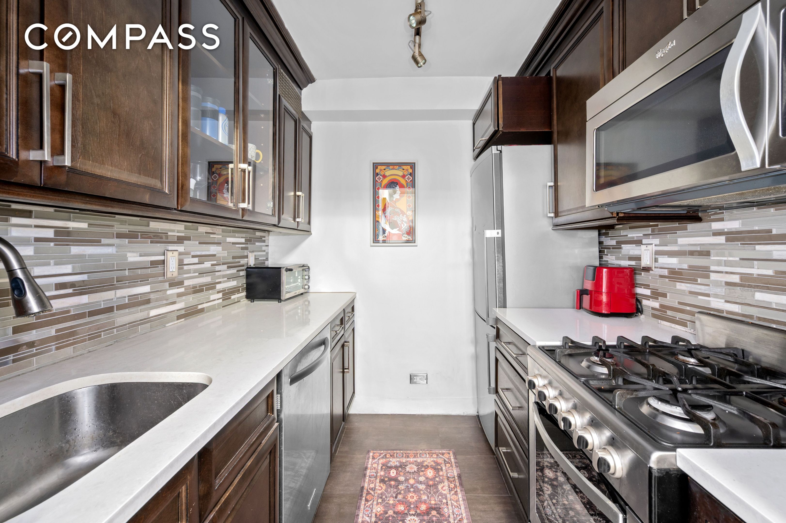 225 E 57th Street 5S