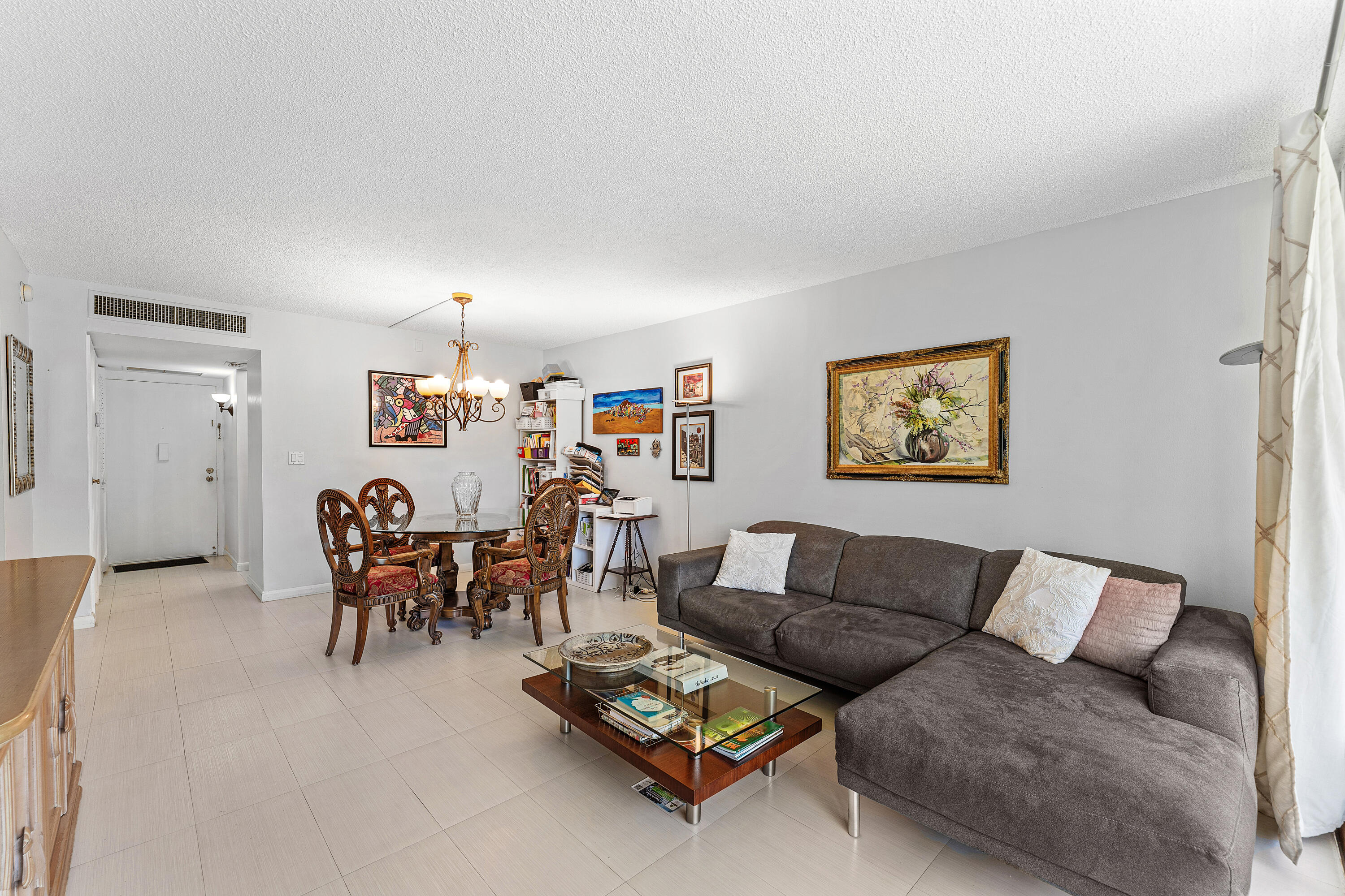 20500 W Country Club Drive 210