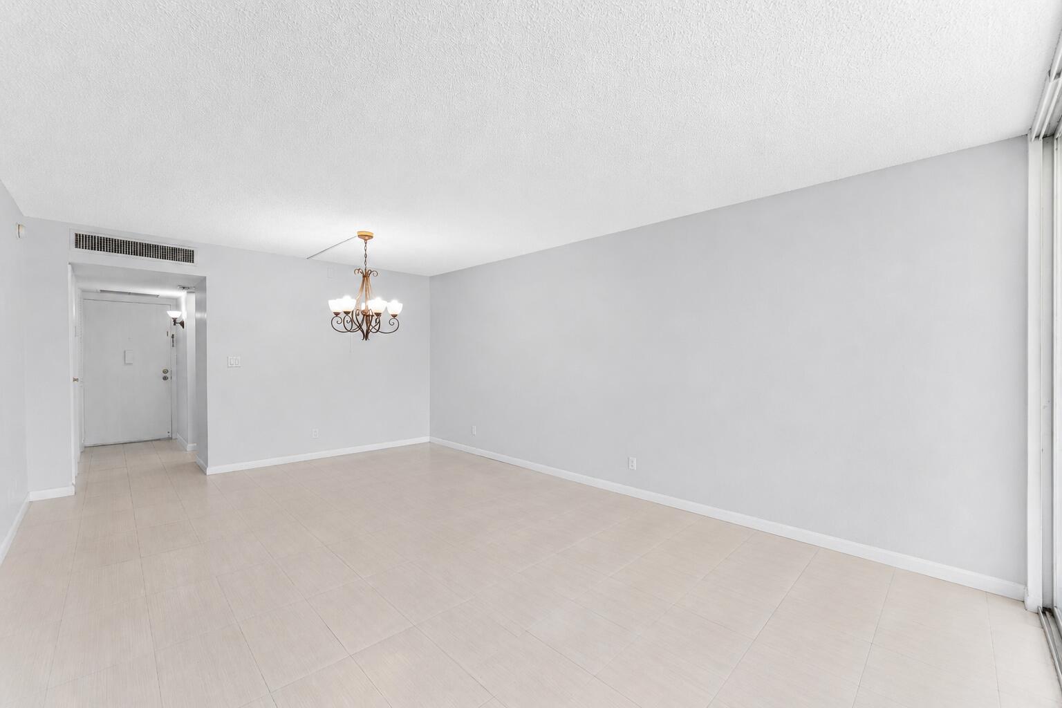 20500 W Country Club Drive 210