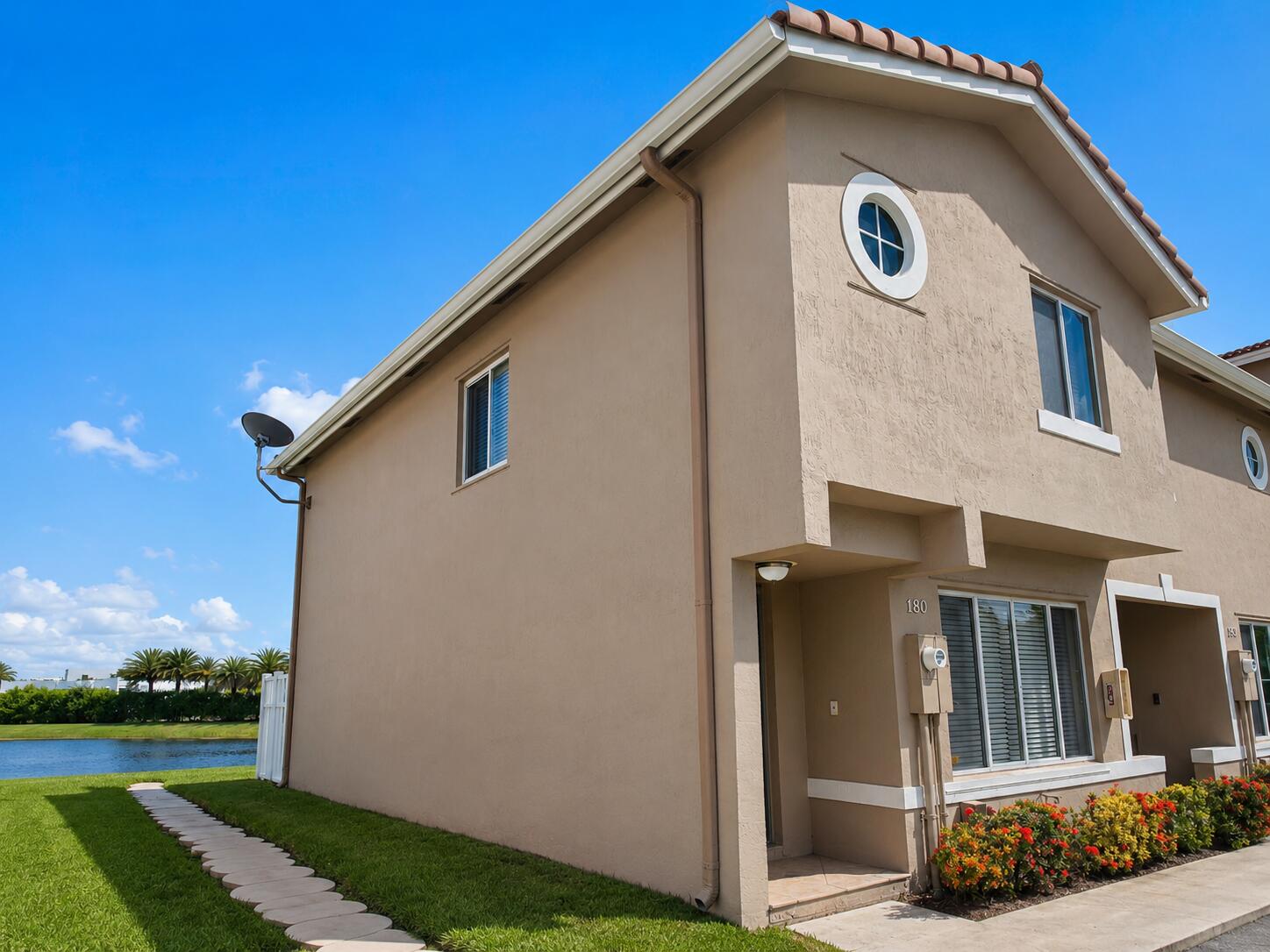 180 Riviera Circle 30-5