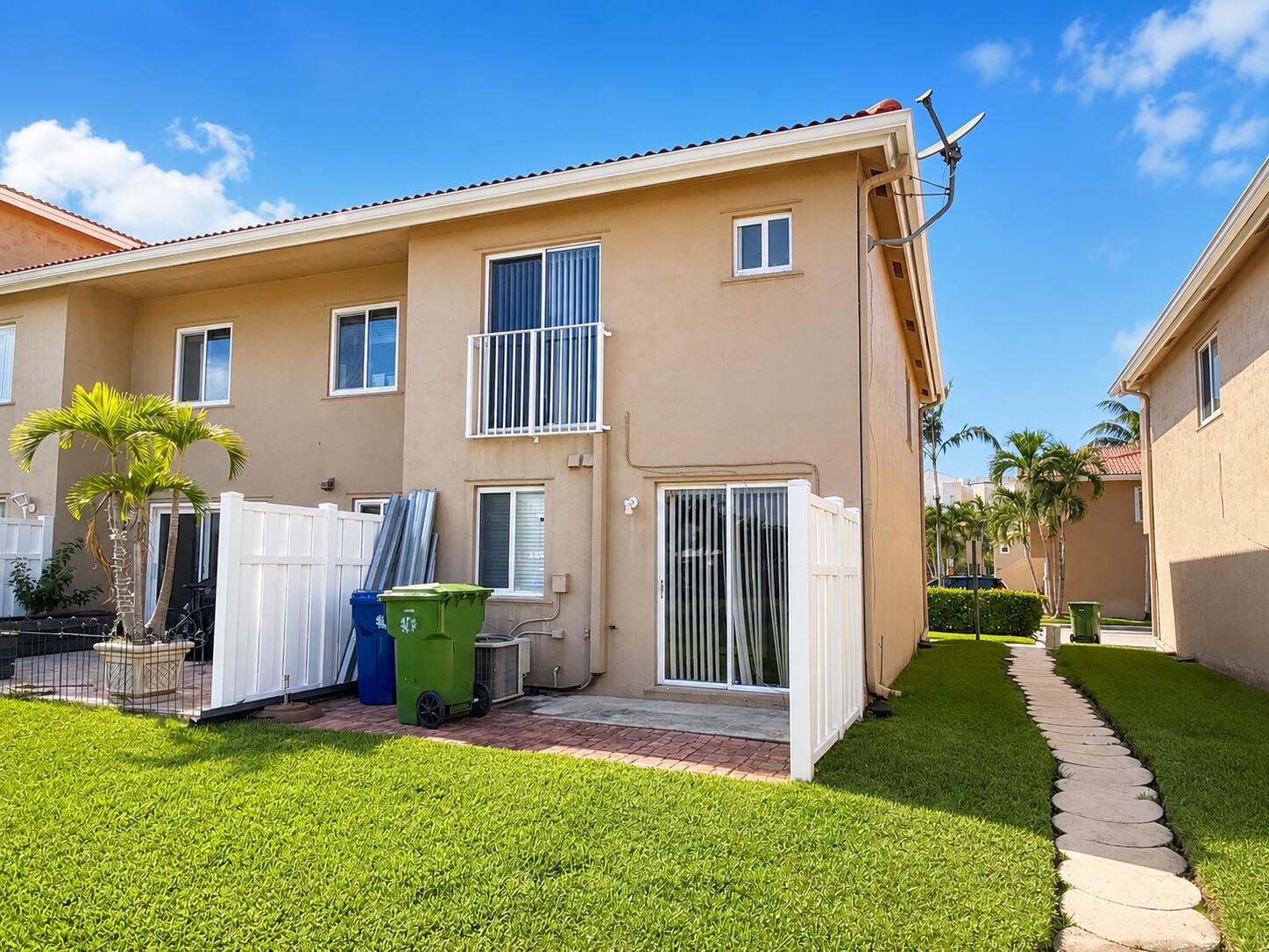 180 Riviera Circle 30-5