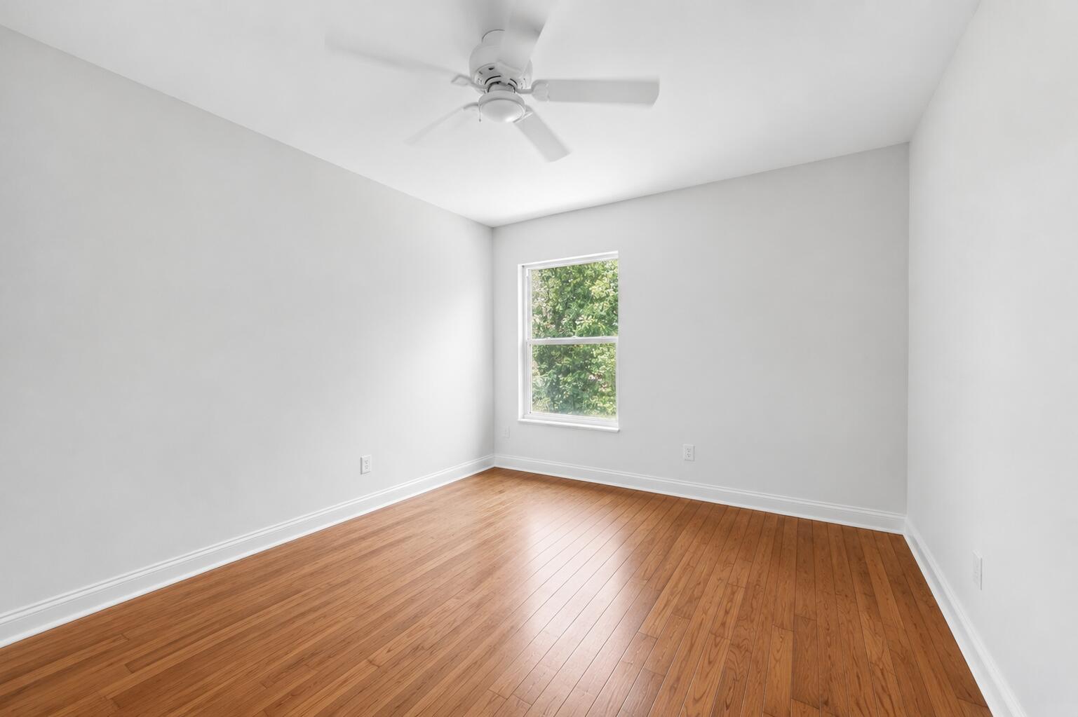 292 SUNSHINE Drive 292
