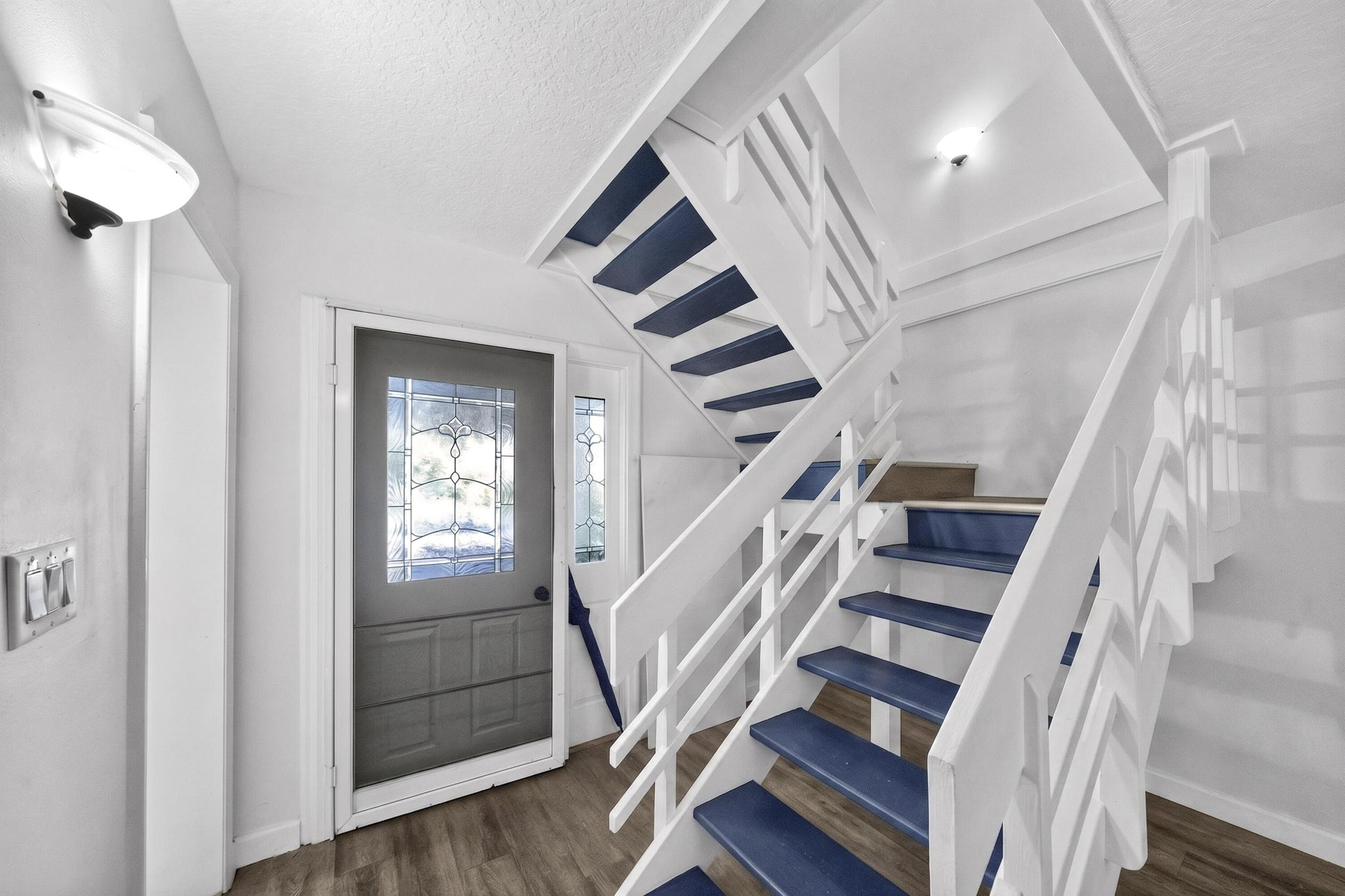 292 SUNSHINE Drive 292