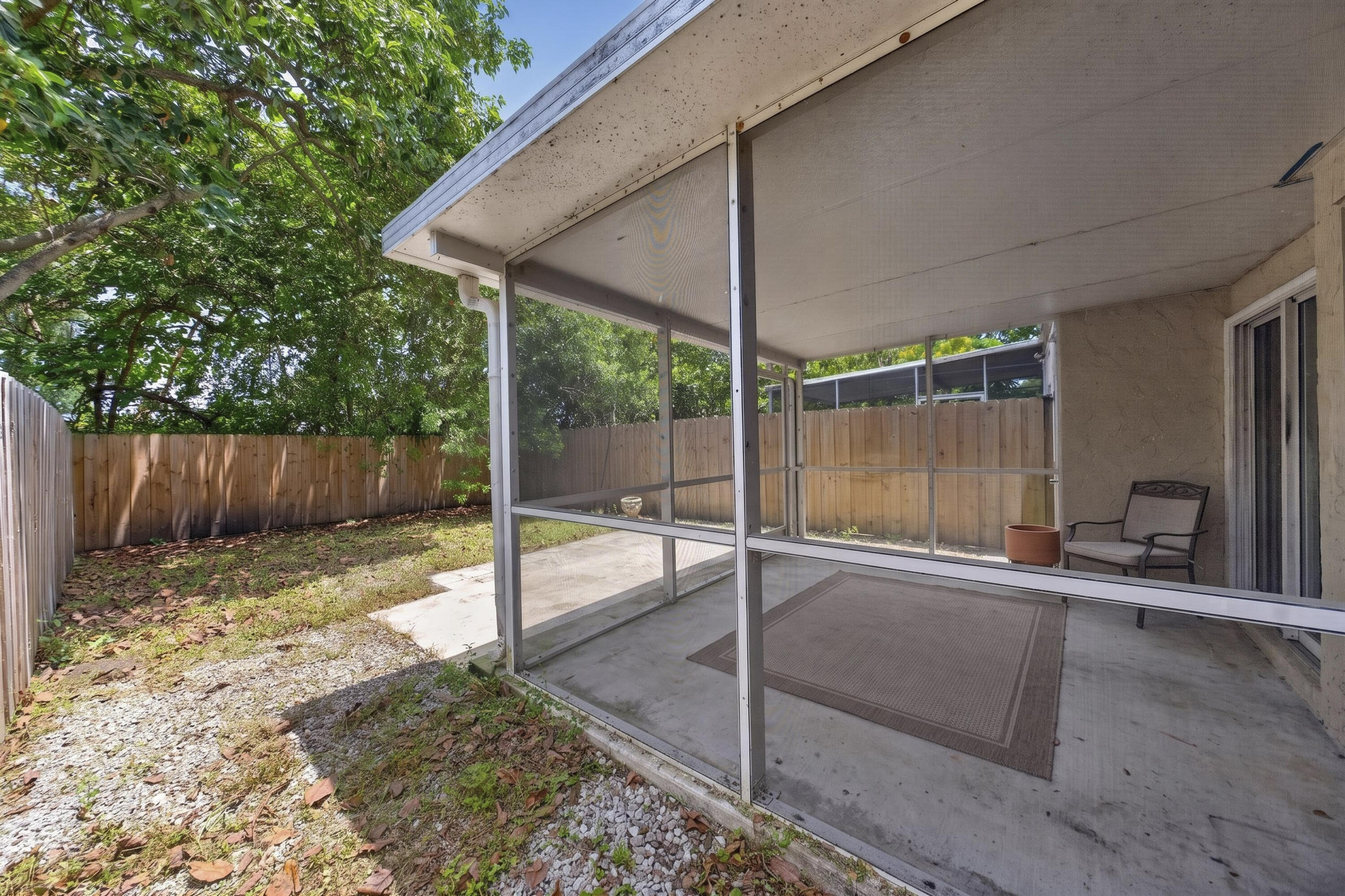 292 SUNSHINE Drive 292