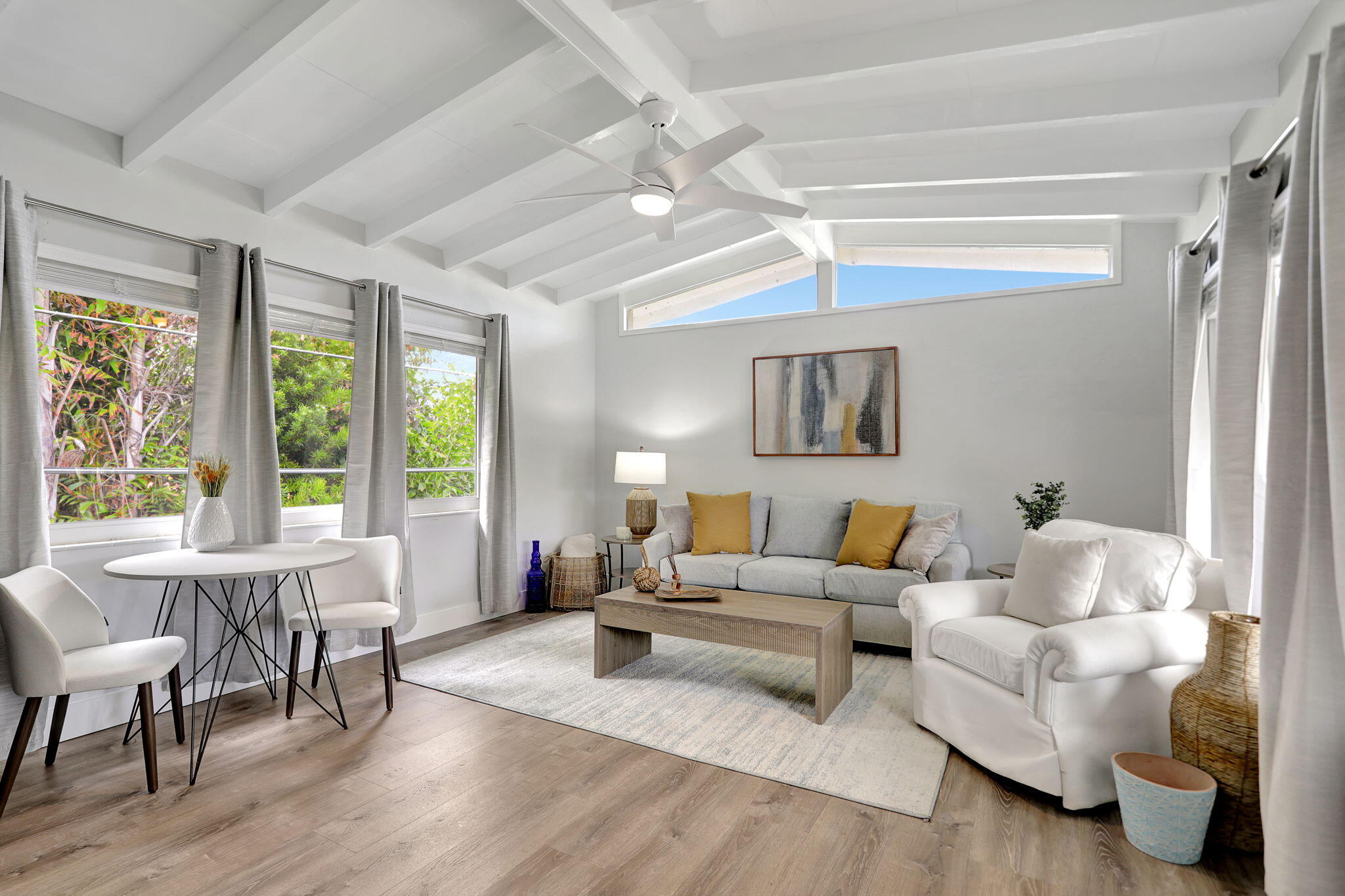 305 HIBISCUS Avenue